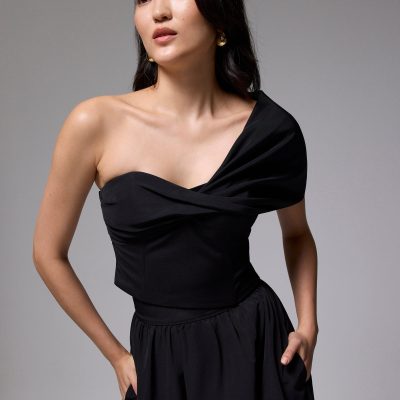 BraFree by LB Asymmetric Front Twist Top