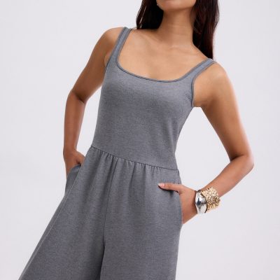 Leggy??Elastic Jersey Square Neck Jumpsuit