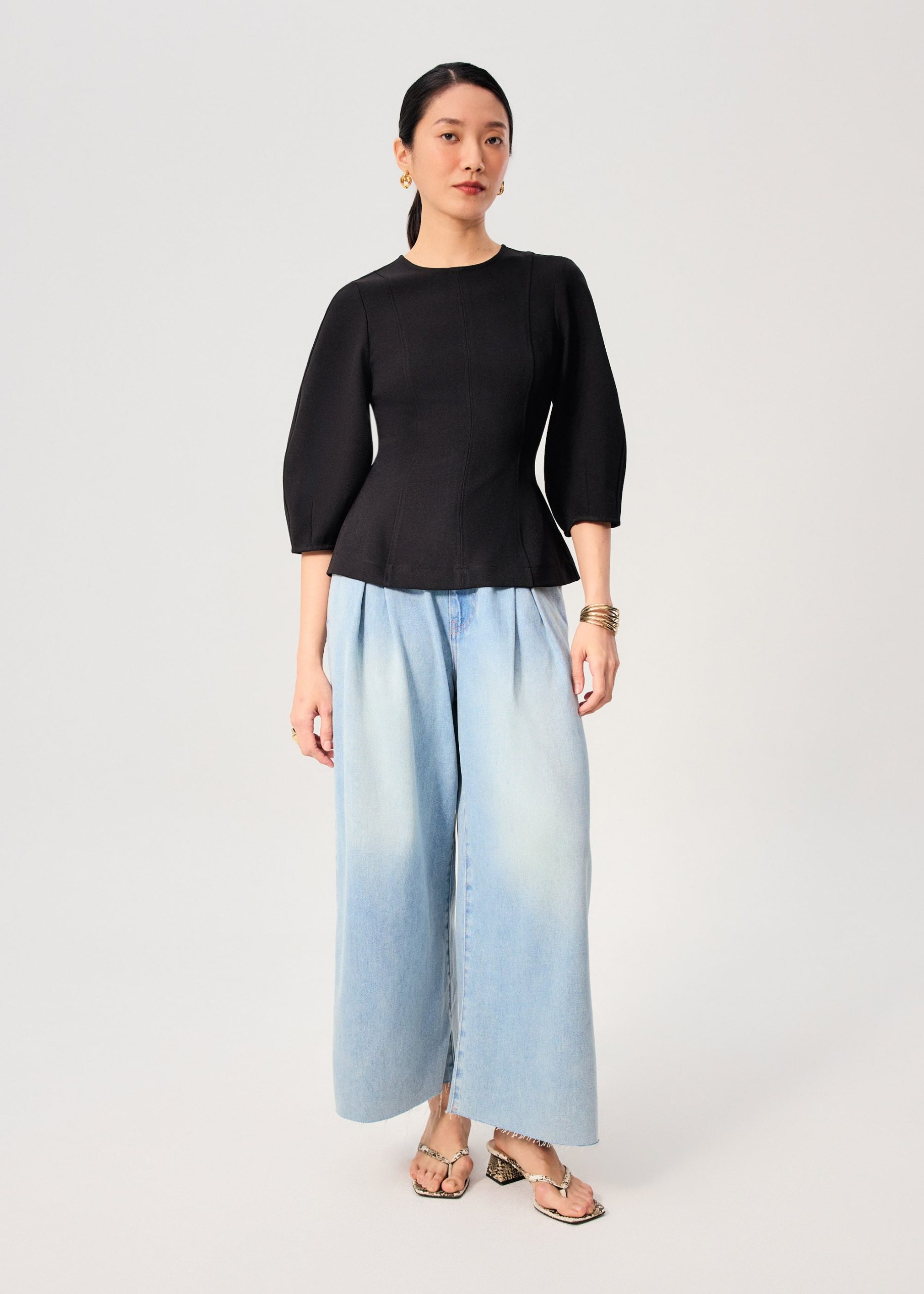 Eunice Panelled Round Neck Puff Sleeve Top - Image 25