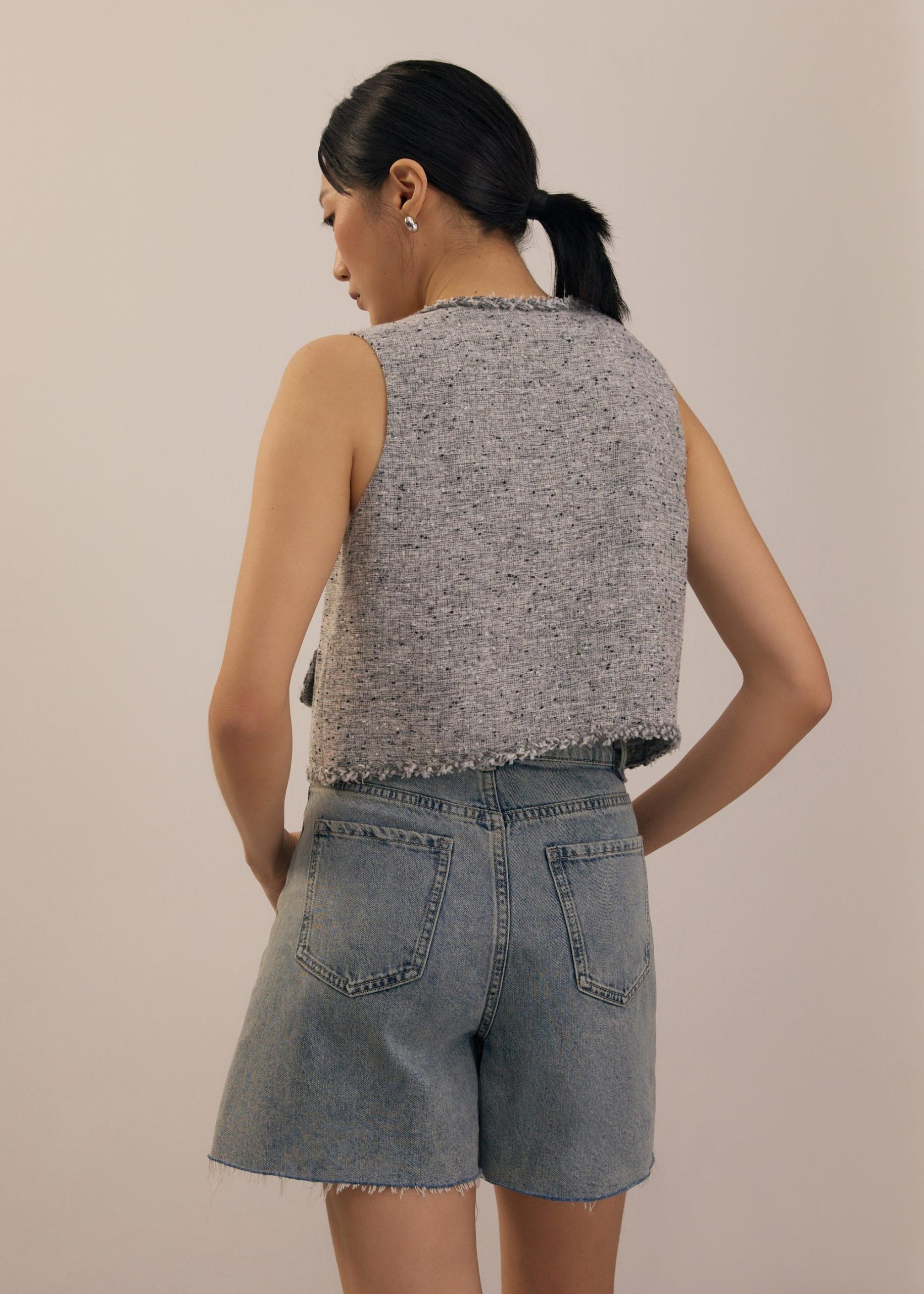 Tweed V-Neck Boxy Crop Vest - Image 8