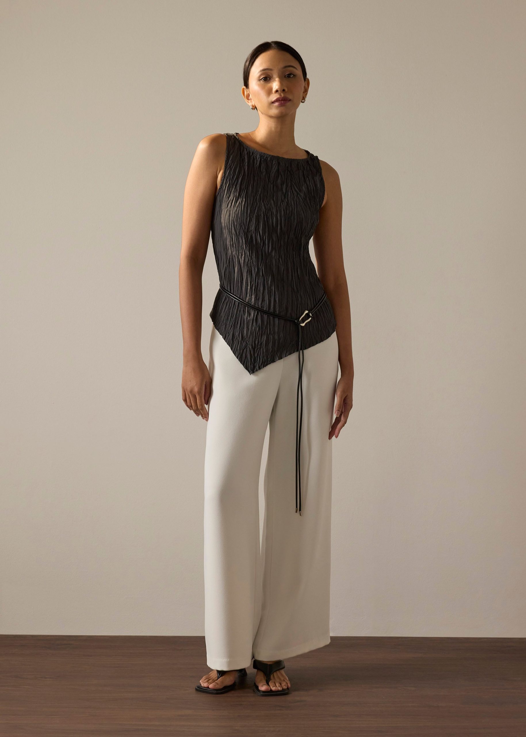 Joanne Crinkled Pleats Asymmetric Hem Top - Image 12