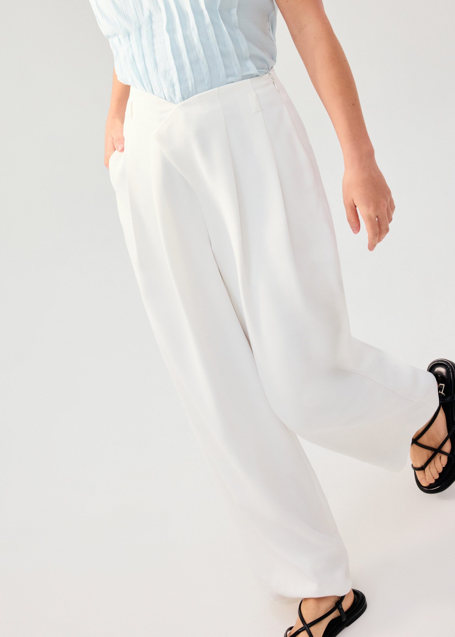 PETITE Leggy??Nadine Crepe Asymmetric Waistband Straight Leg Pants - Image 10