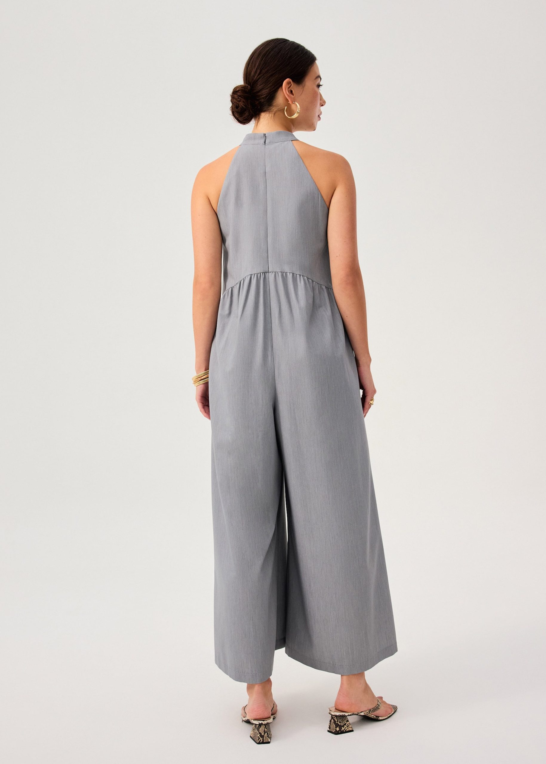 Chambray Mandarin Collar Wide Leg Jumpsuit in Light Grey - Image 4