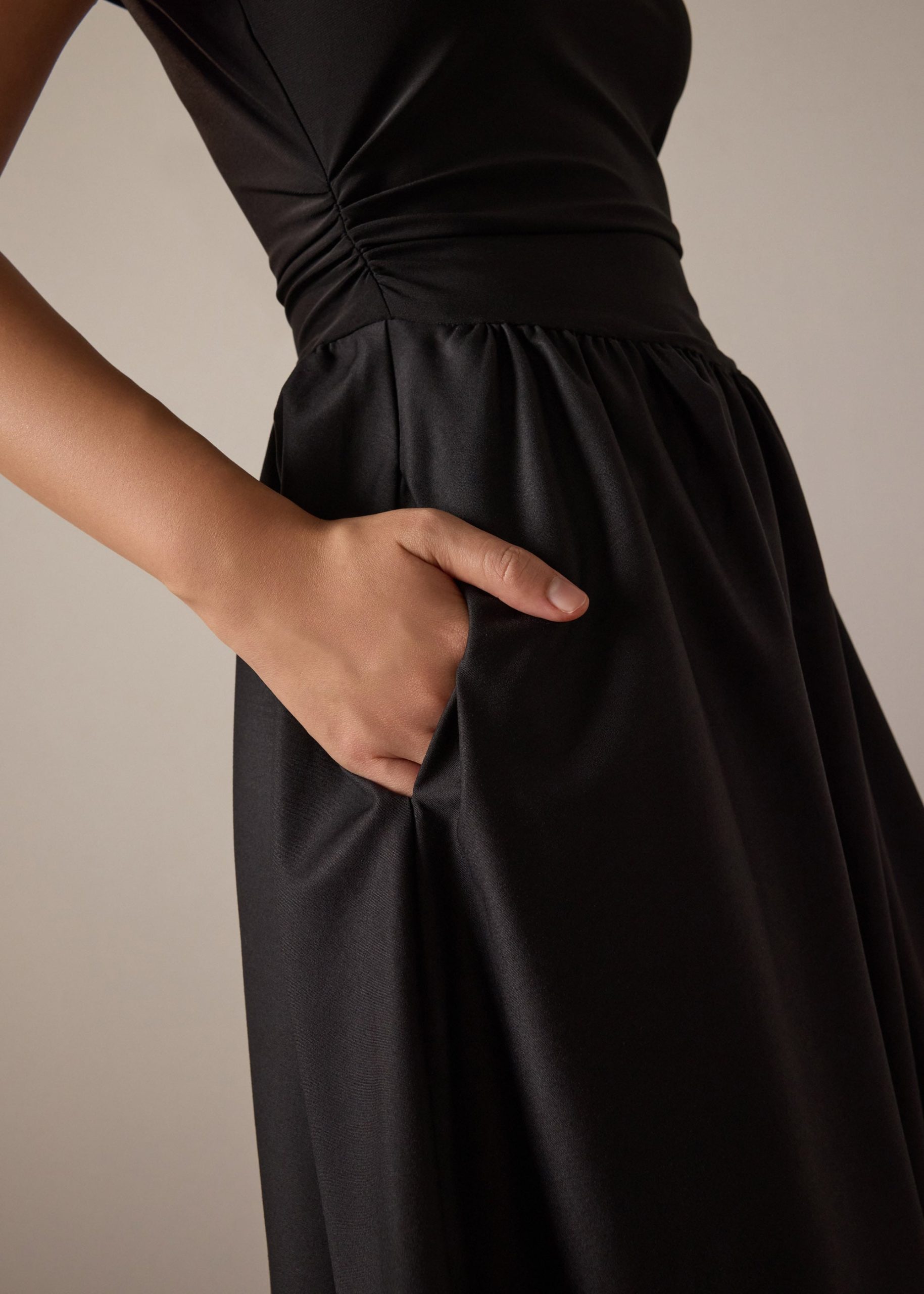 Fit & Flare Maxi Dress - Image 3