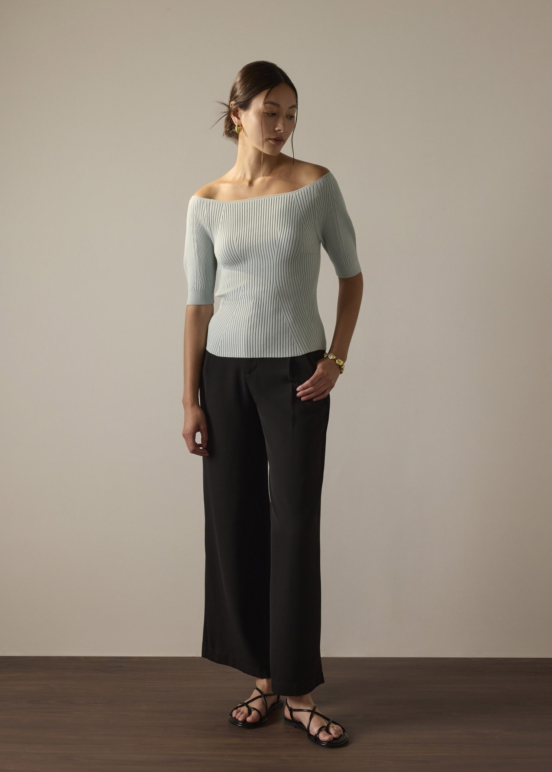 Kyo Ribbed Knit Fitted Top - Image 9