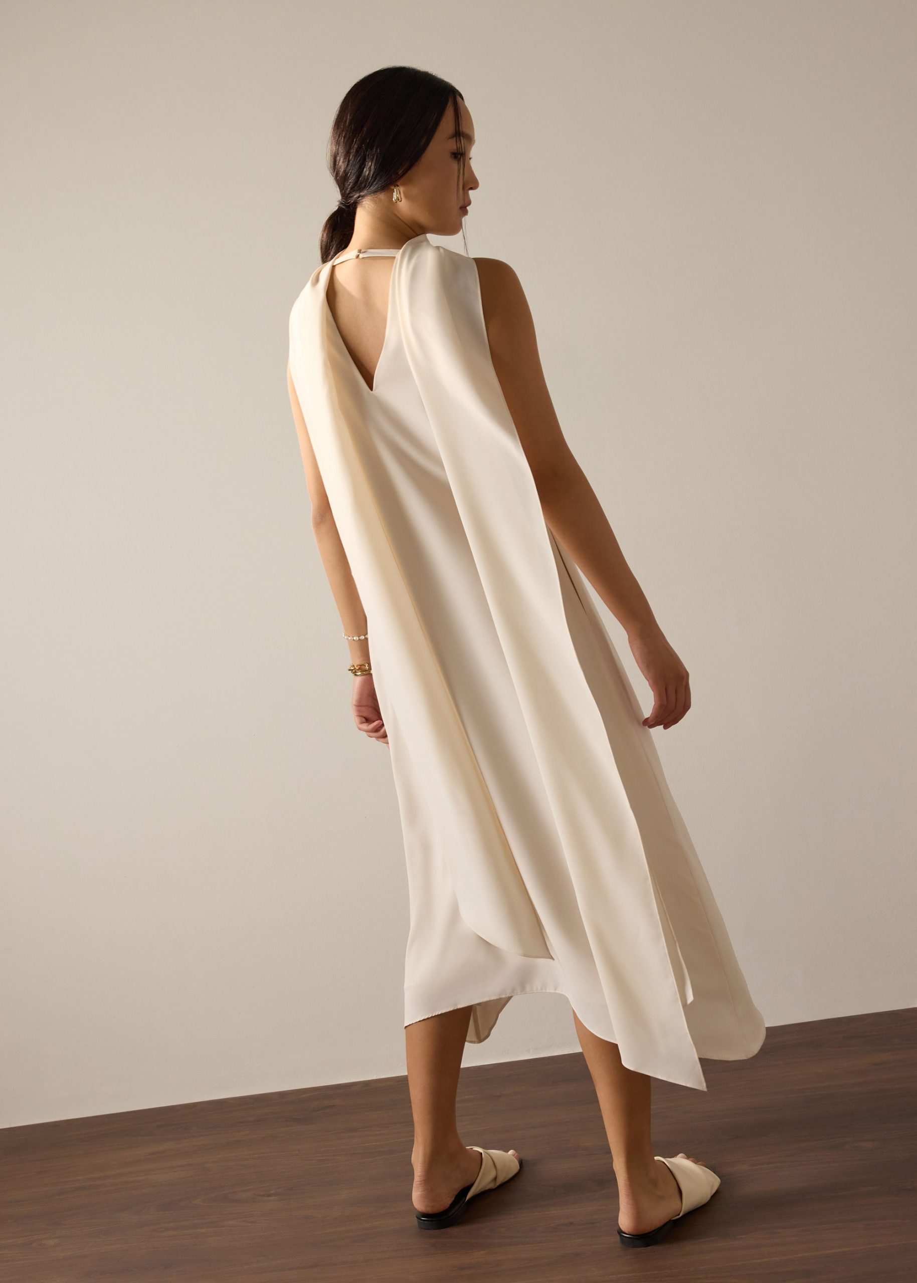 Suzanne Multi-way Detachable Shawl Column Midaxi Dress - Image 19