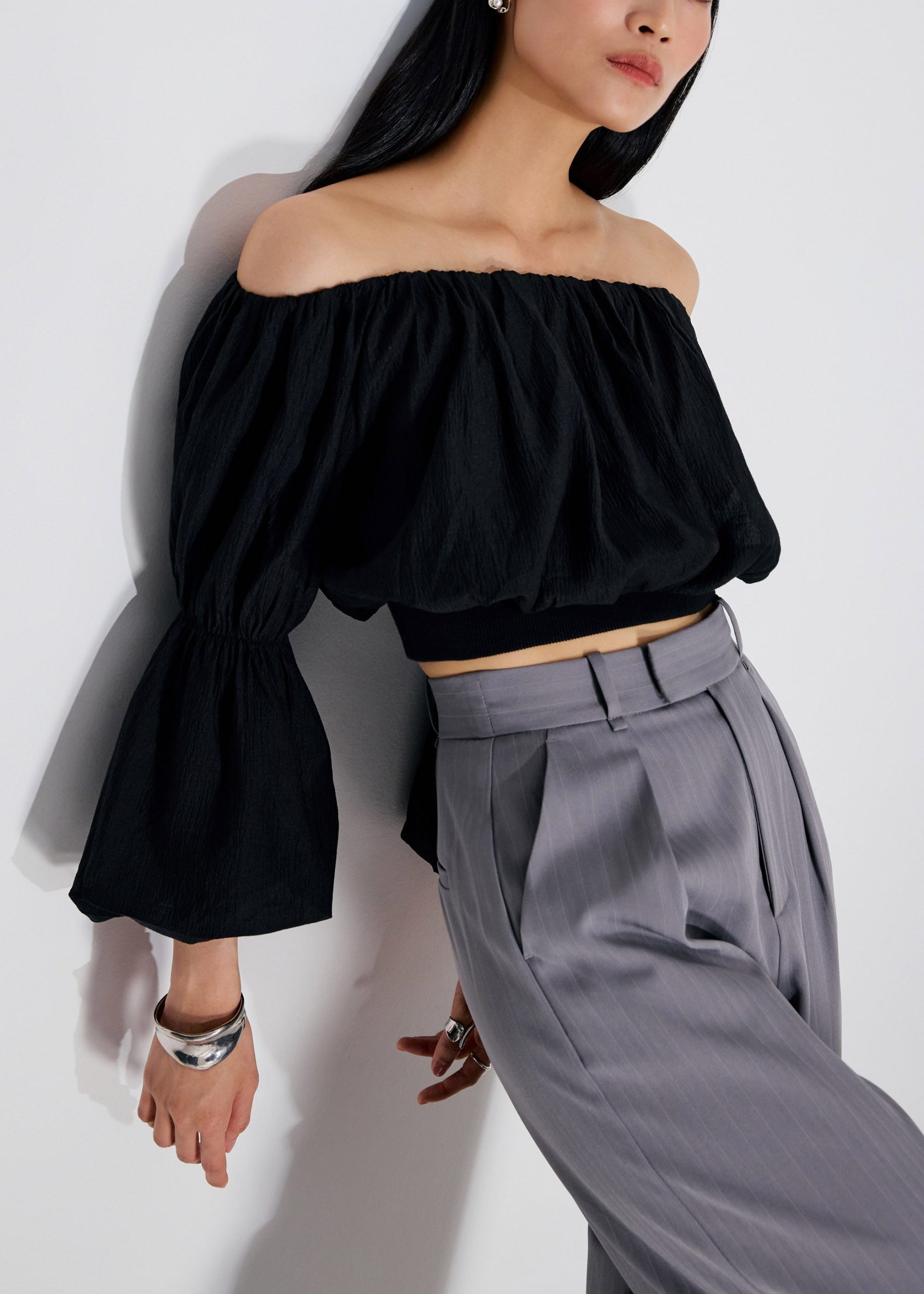 Elastic Lyocell Off-Shoulder Romantic Flare Sleeve Crop Top - Image 2