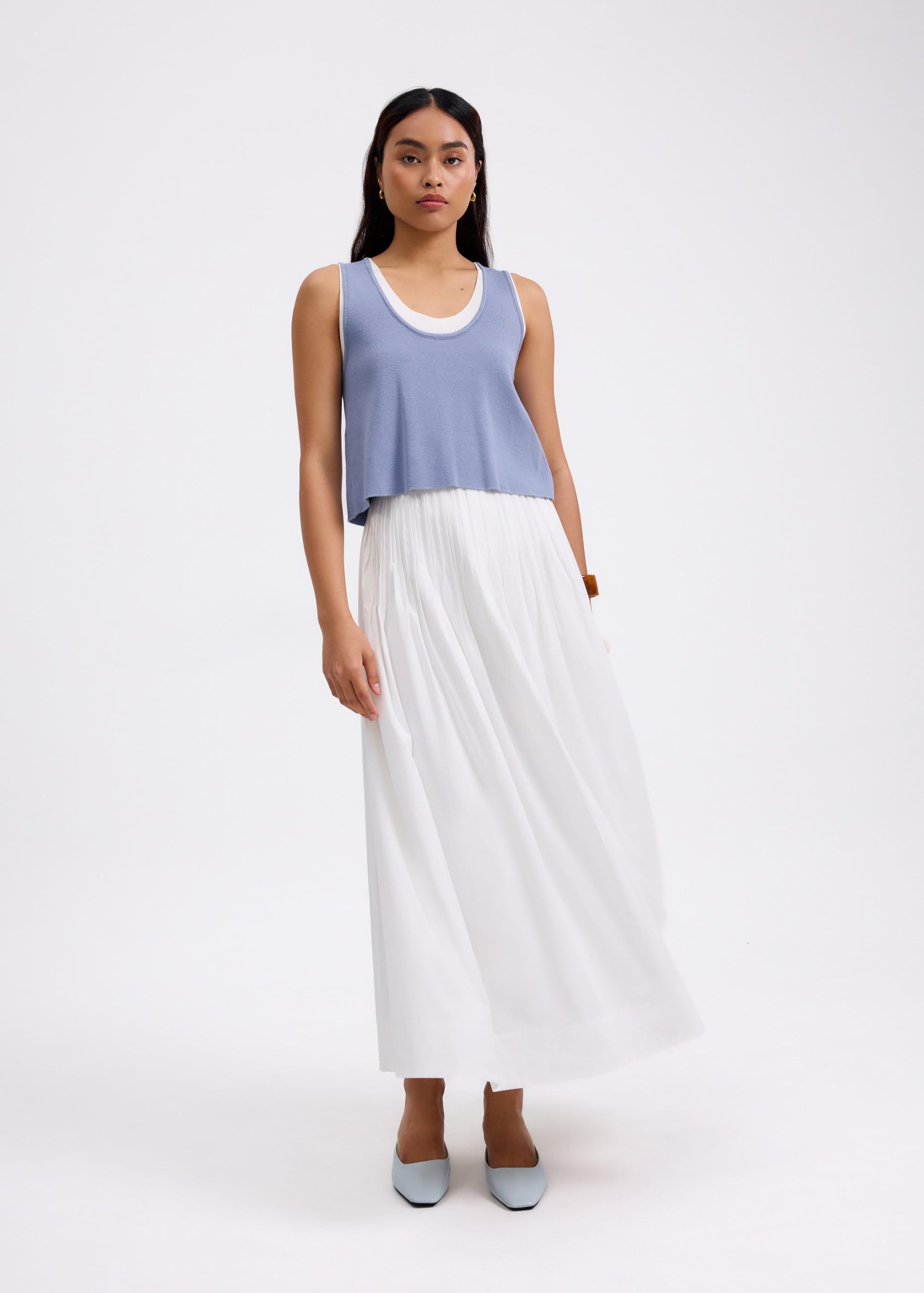 Layered Knit Scoop Neck Crop Tank Top - Image 13