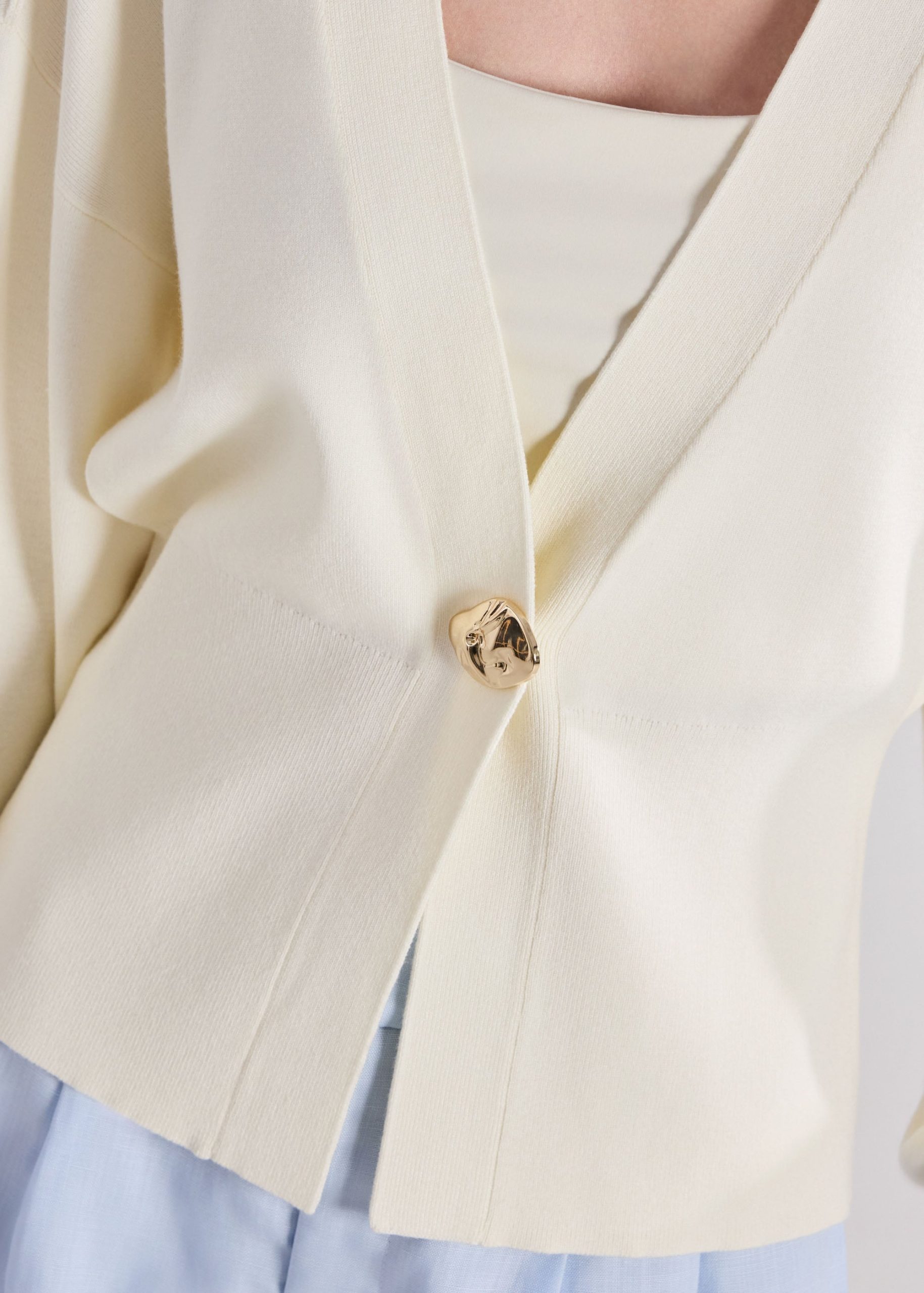 Priyanka Knit Cardigan - Image 18