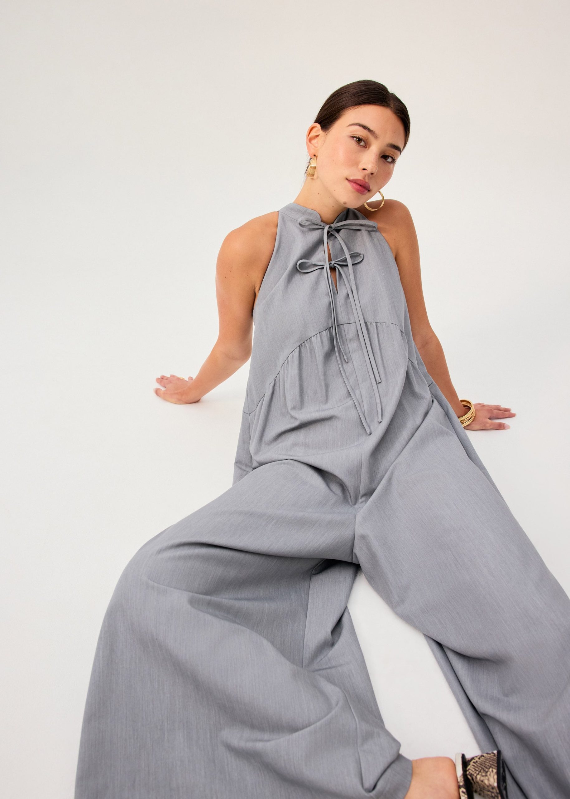Chambray Mandarin Collar Wide Leg Jumpsuit in Light Grey - Image 3