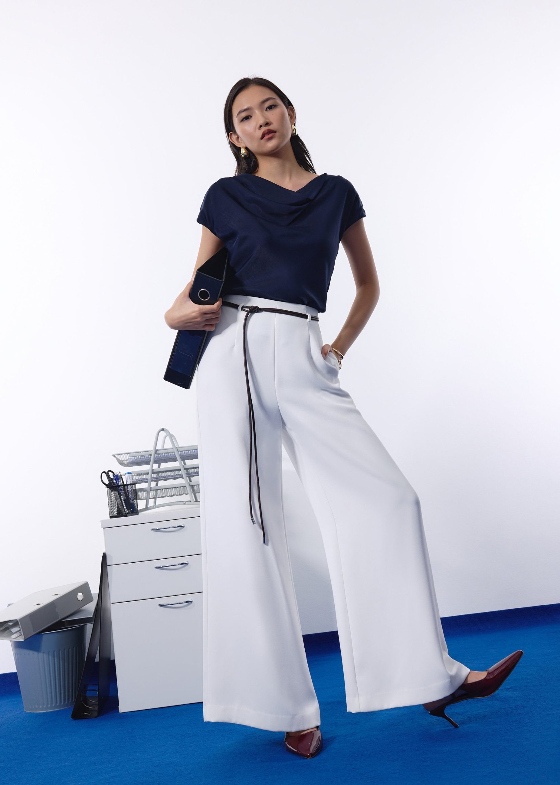 Leggy??Jules Tailored Crepe Palazzo Pants - Image 8