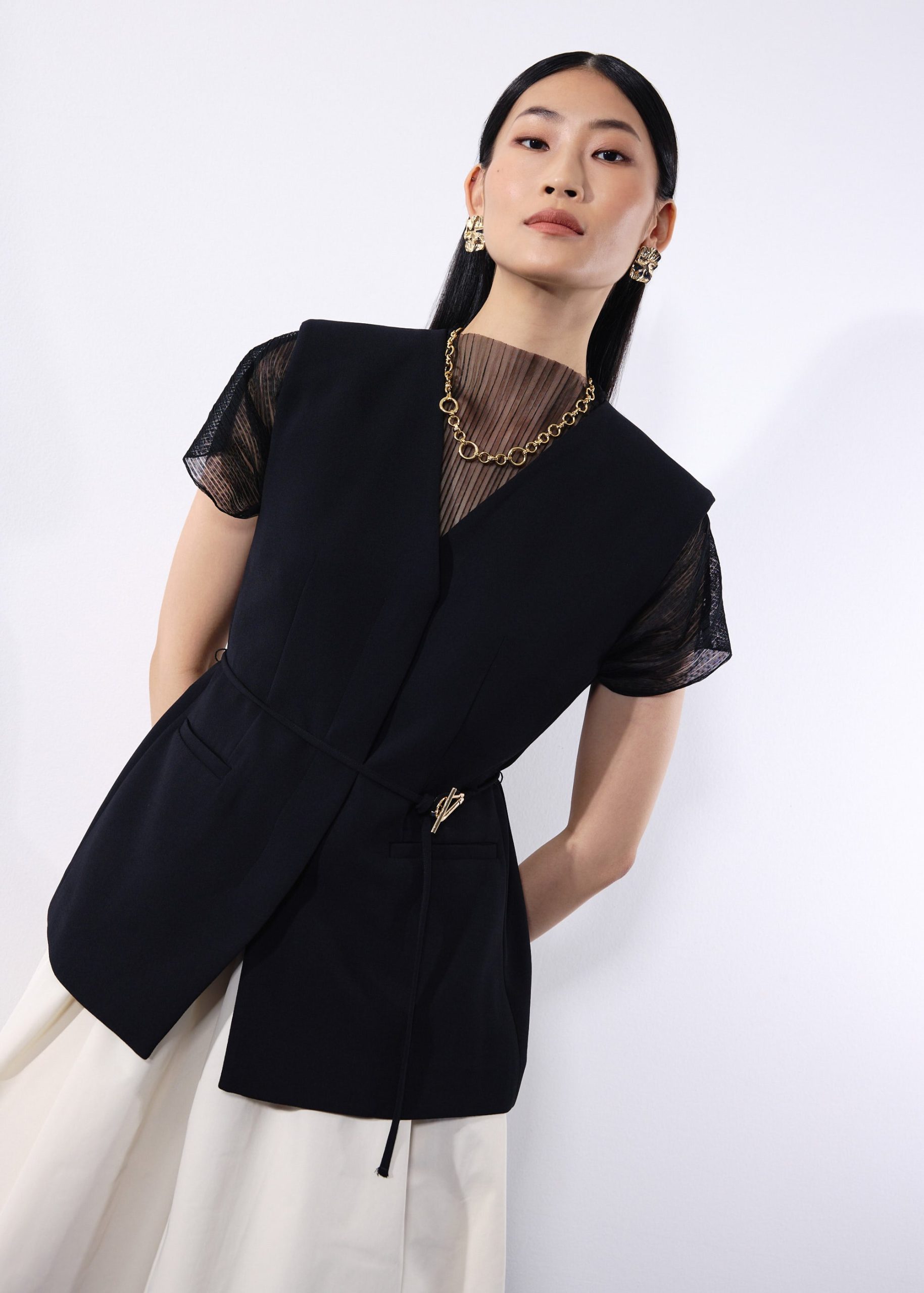 Ji-woo Relaxed Belted Shoulder Padded Crepe Longline Vest