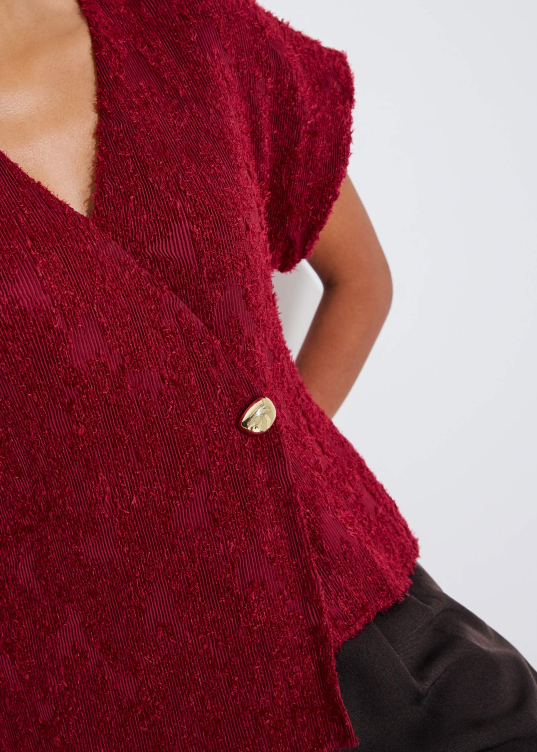 Sonam Textured V-neck Drop Sleeve Top - Image 10