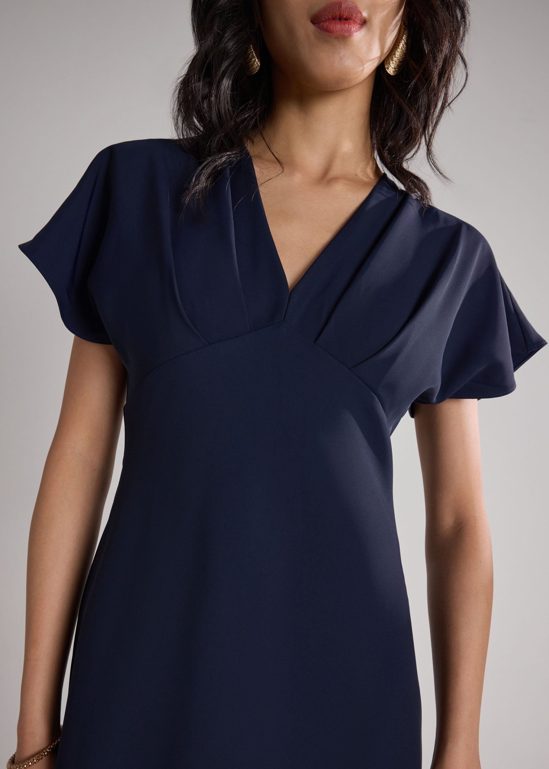 BraFree by LB Crepe Flutter Sleeves Dress - Image 18