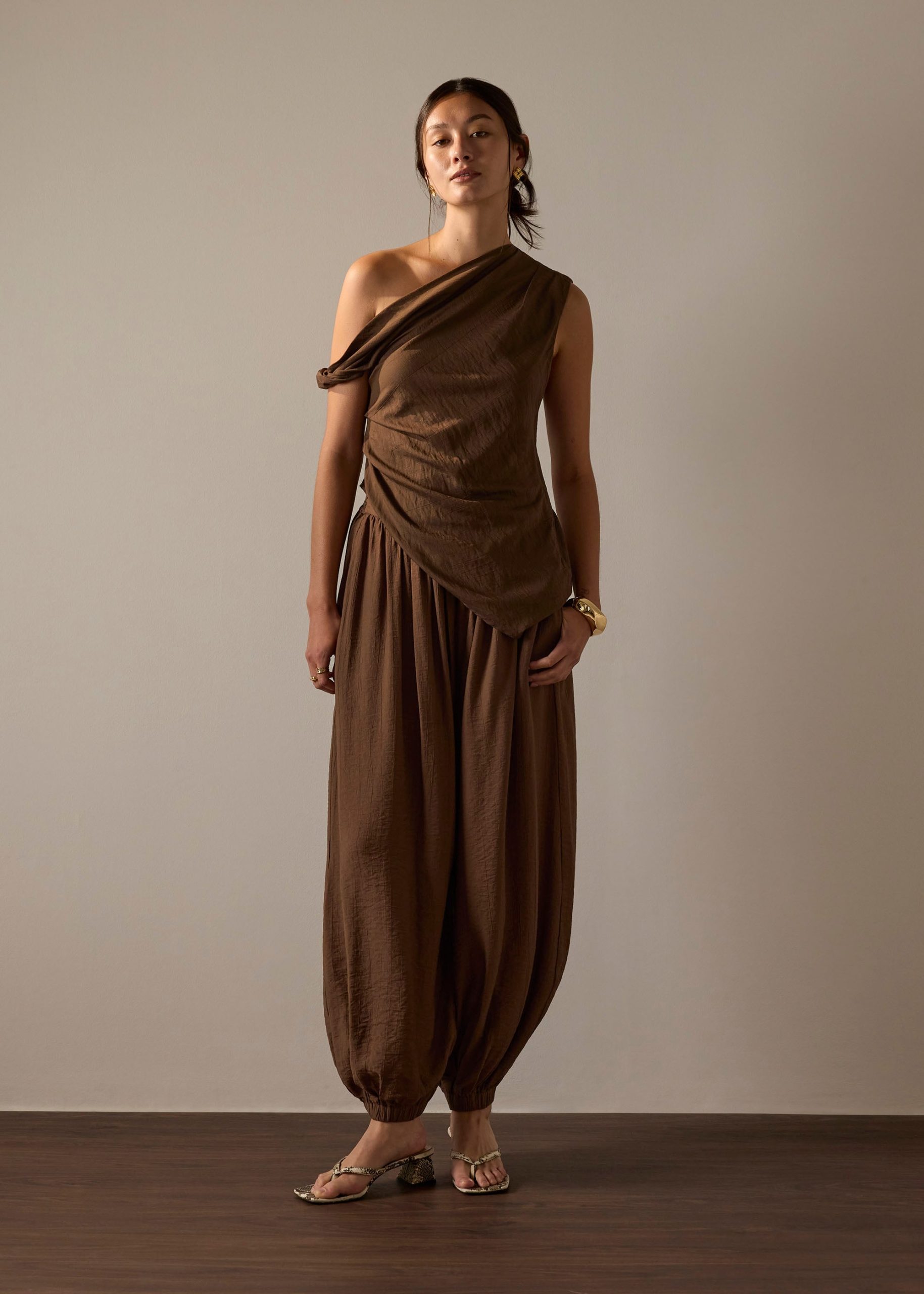 Cuffed Hem Cocoon Pants - Image 12