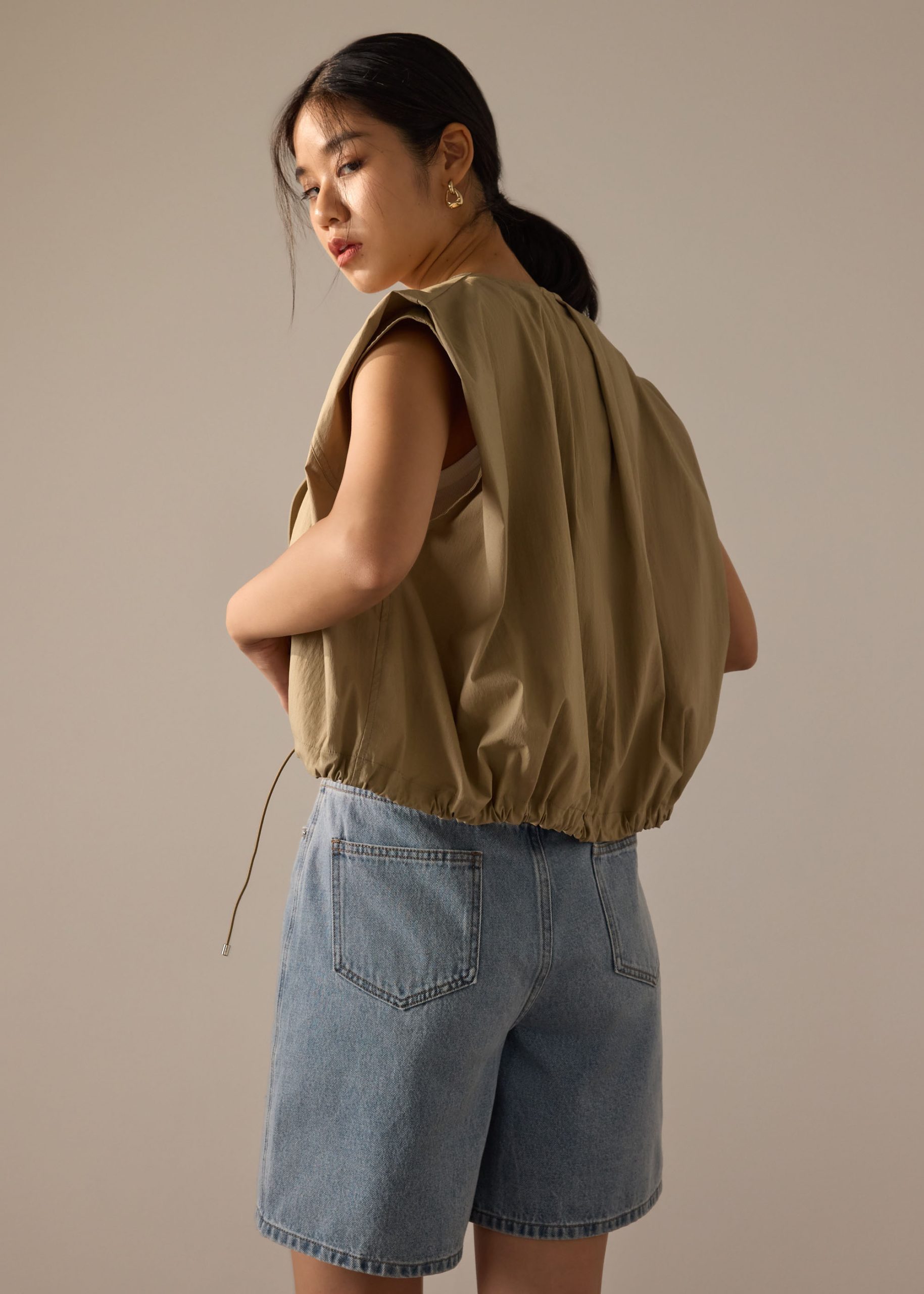 Oversized Collared Vest - Image 12