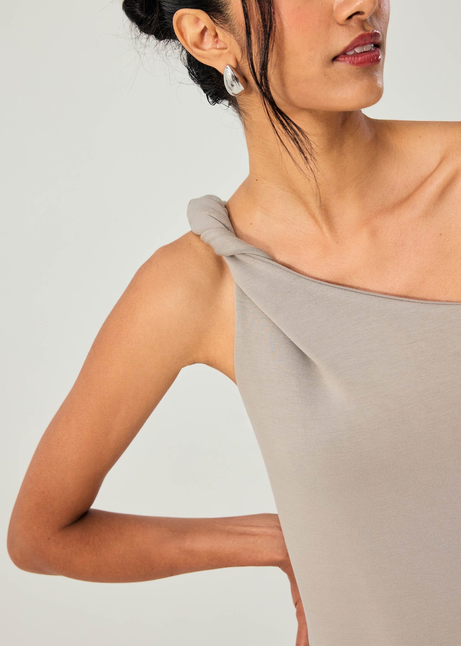 Tencel Shoulder Twist Toga Cocoon Maxi Dress - Image 7