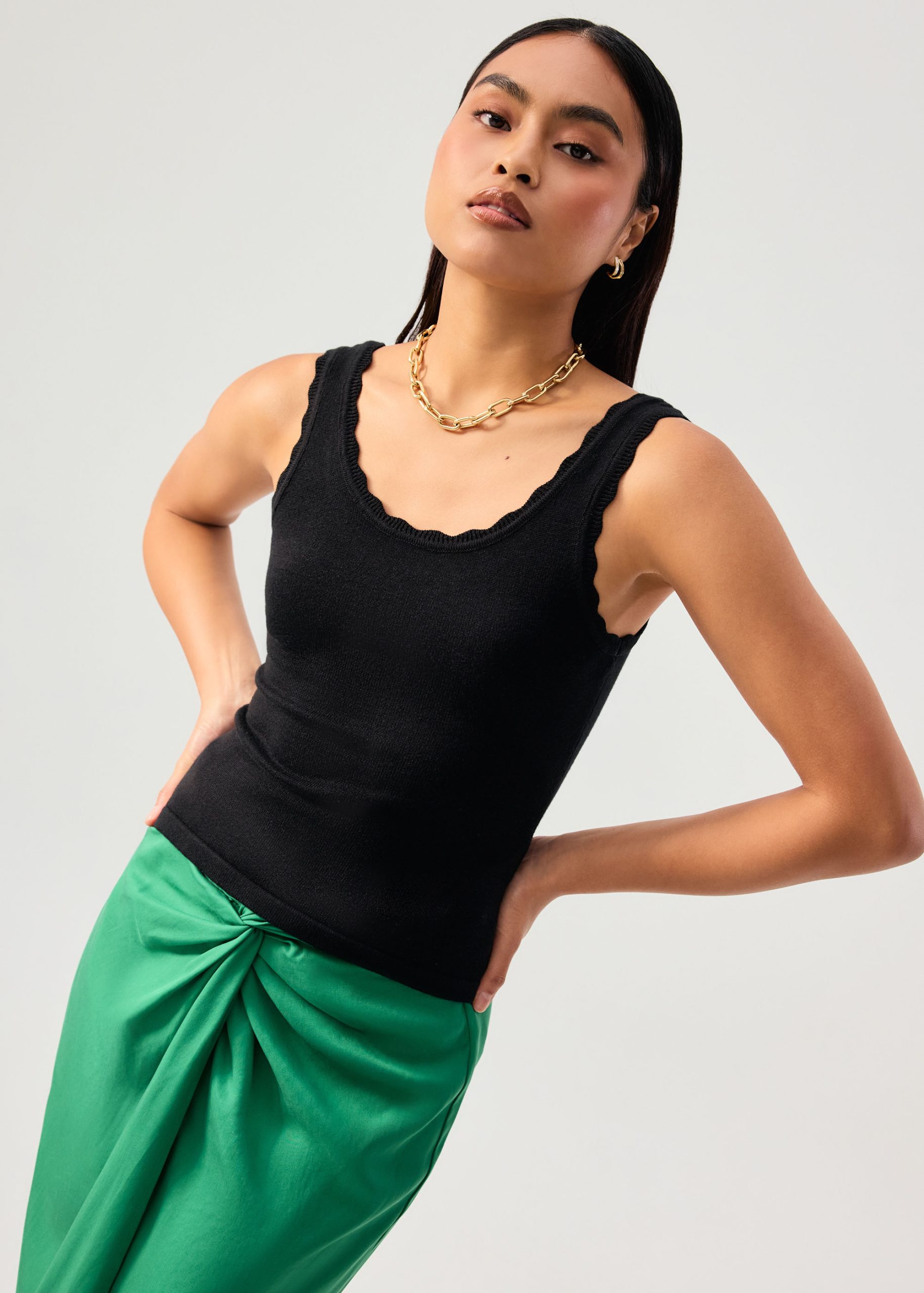 Rue Knit Scoop Neck Scallop Edge Tank Top - Image 6