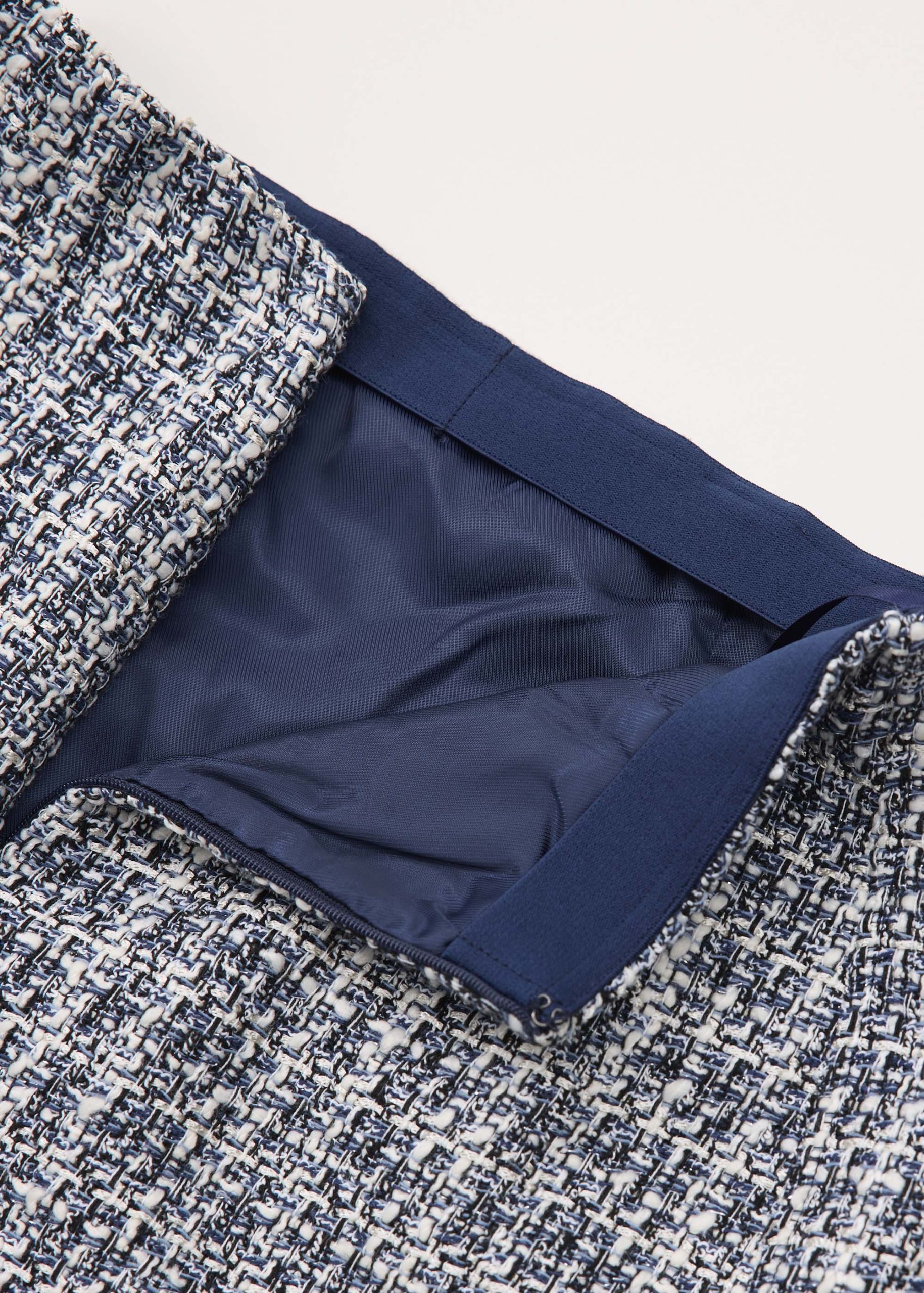 Kaori Elastic Tweed Mini Skirt - Image 12