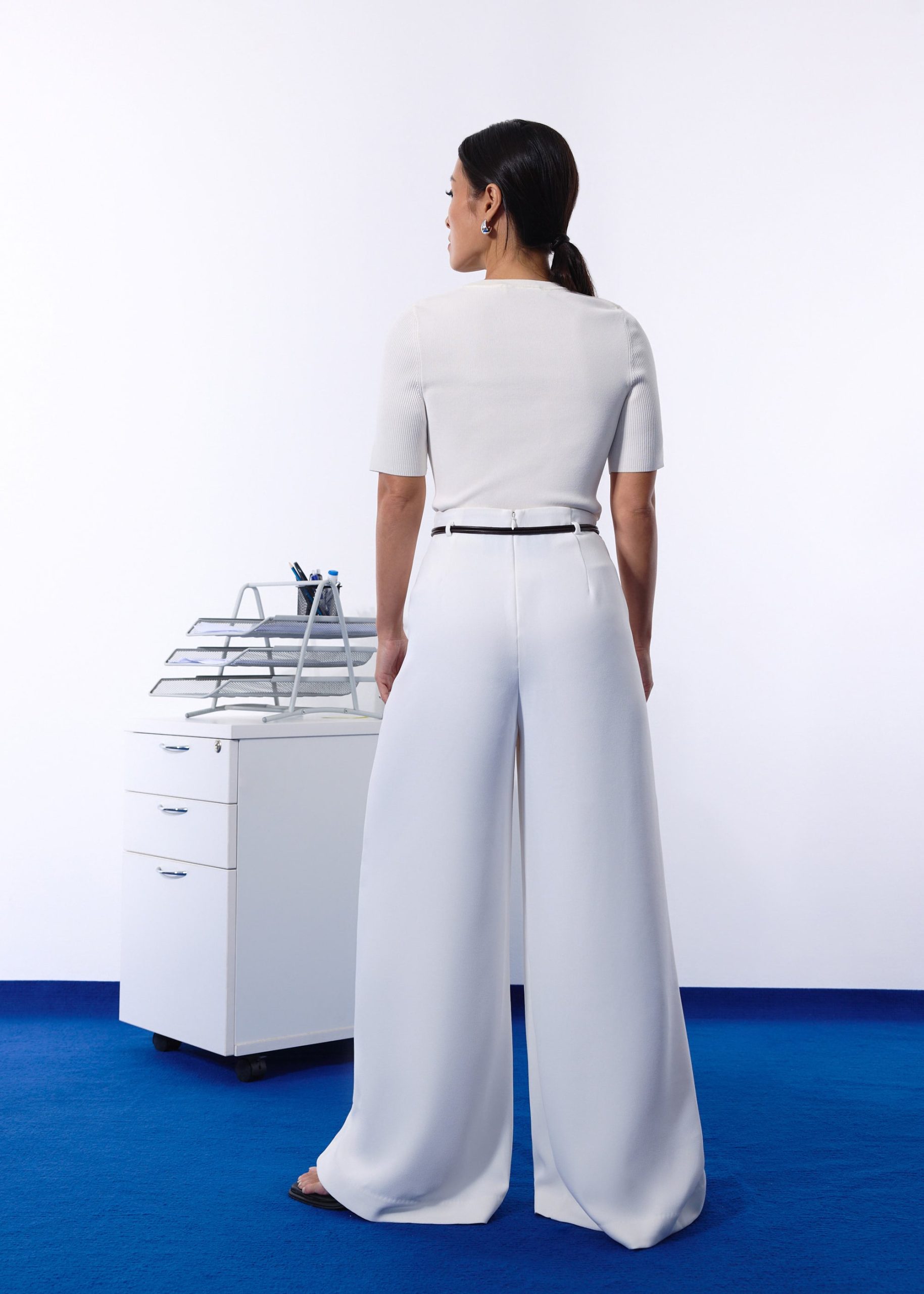 PETITE Leggy??Jules Tailored Crepe Palazzo Pants - Image 10