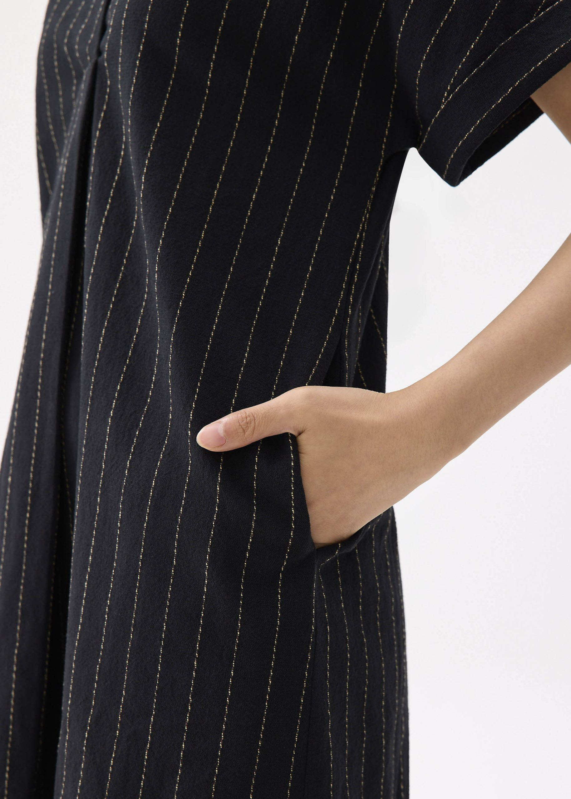 Linen Striped V-neck Shift Mini Dress - Image 4