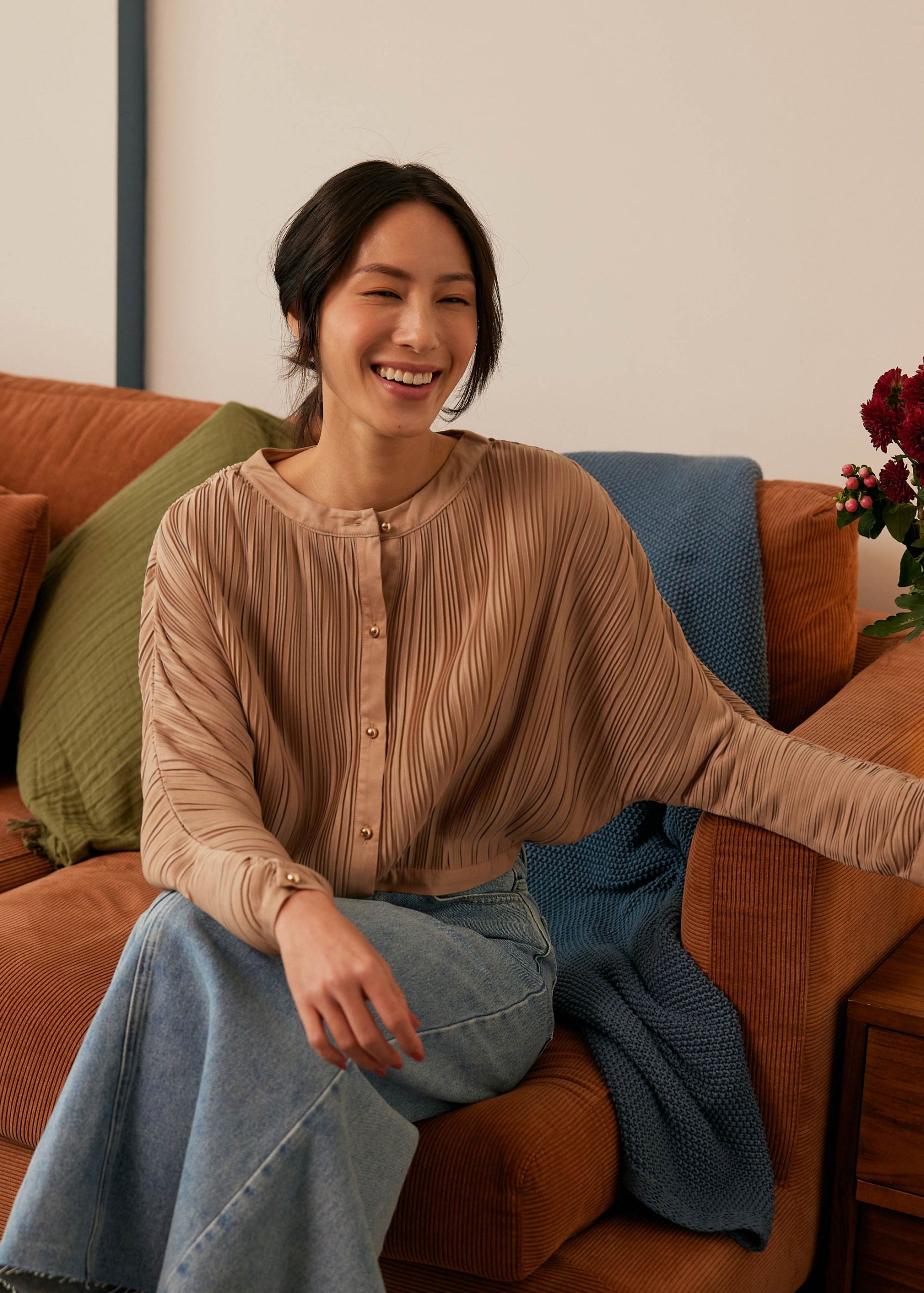 Relaxed Plisse Crop Jacket - Image 8
