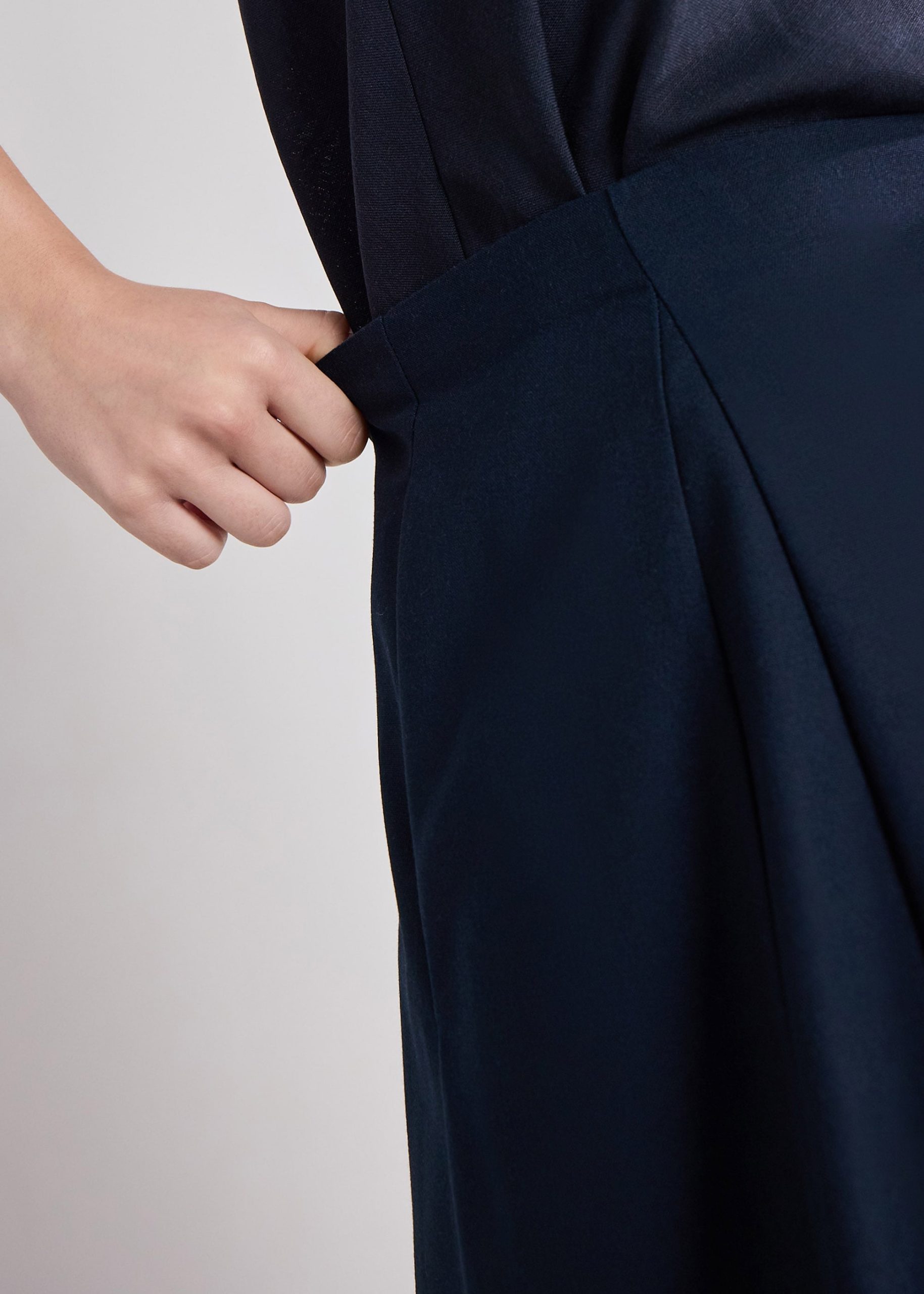 Sandra Flare Midaxi Skirt - Image 14