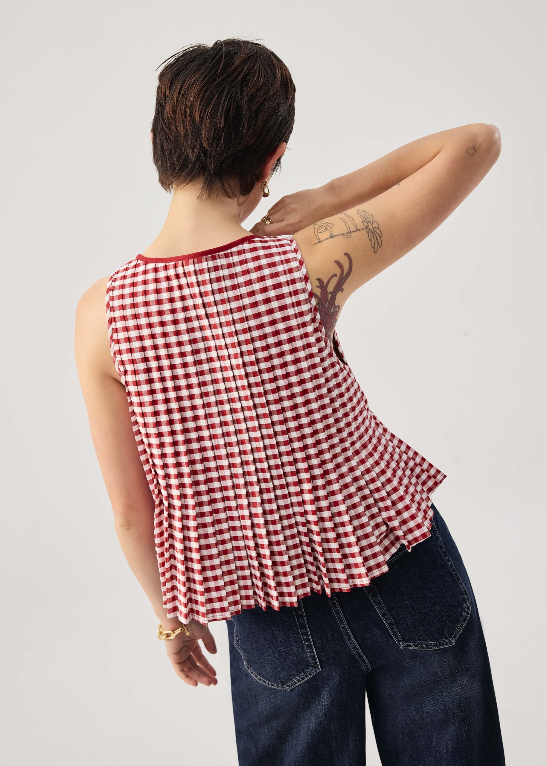 Gingham Cotton Pleated Front Tie Round Neck Babydoll Top - Image 7