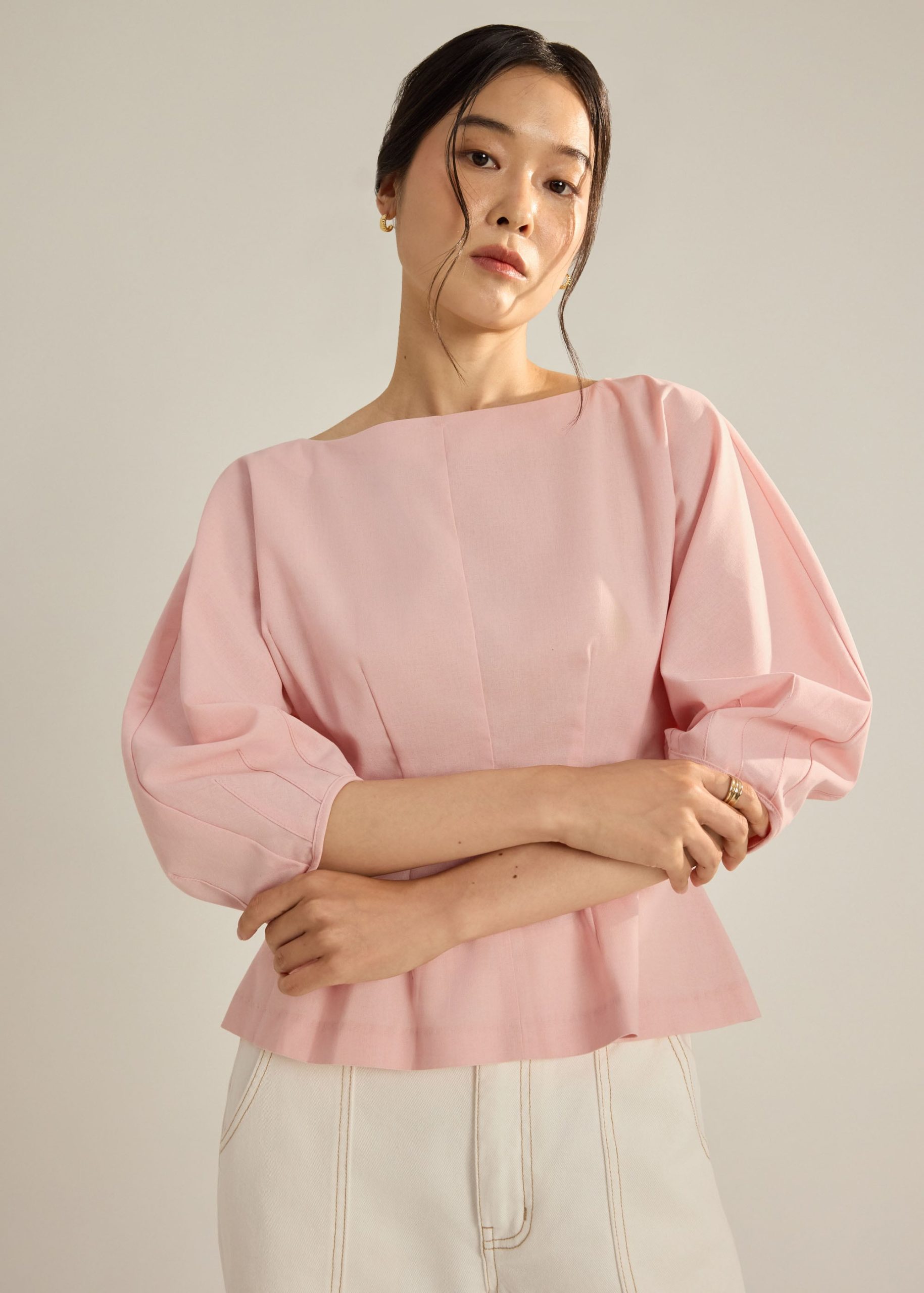 Solenne Puff Sleeve Top - Image 17