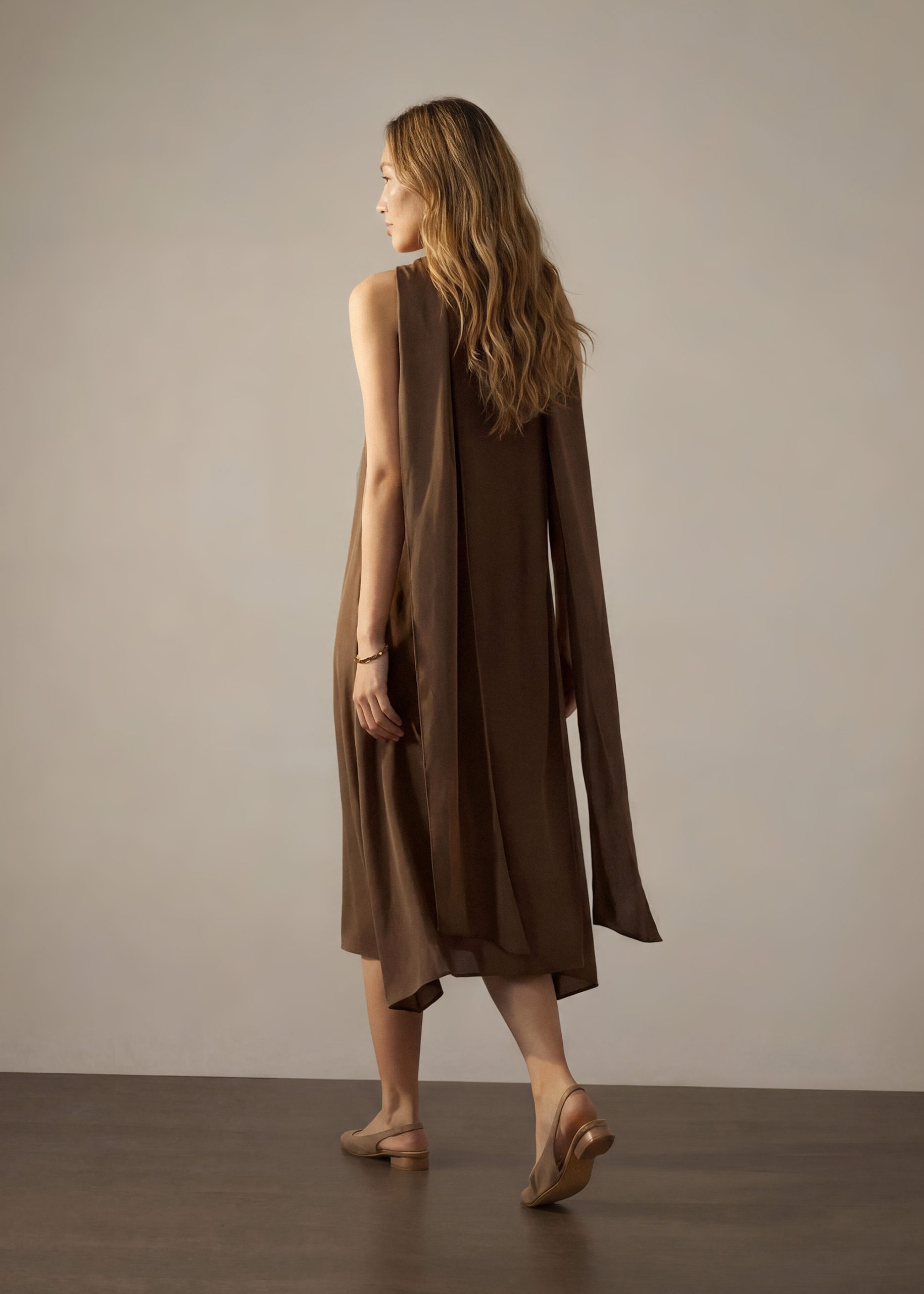 Suzanne Multi-way Detachable Shawl Column Midaxi Dress - Image 12