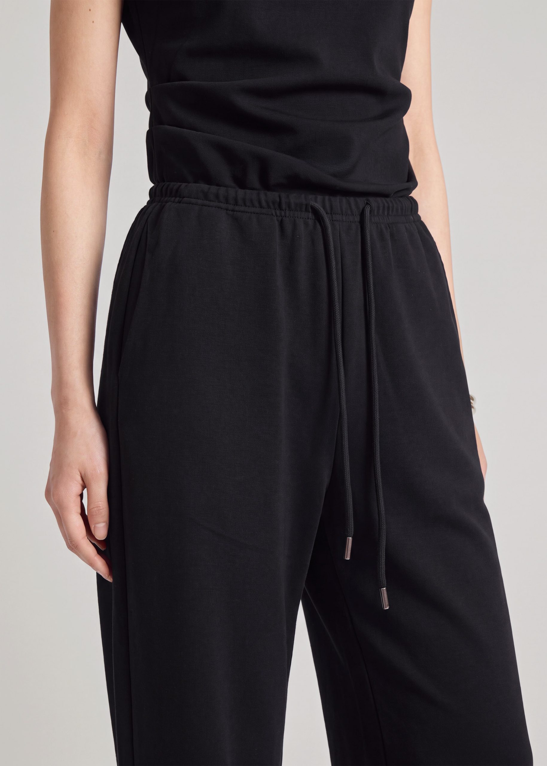 Leggy??Neoprene Barrel Pants - Image 5