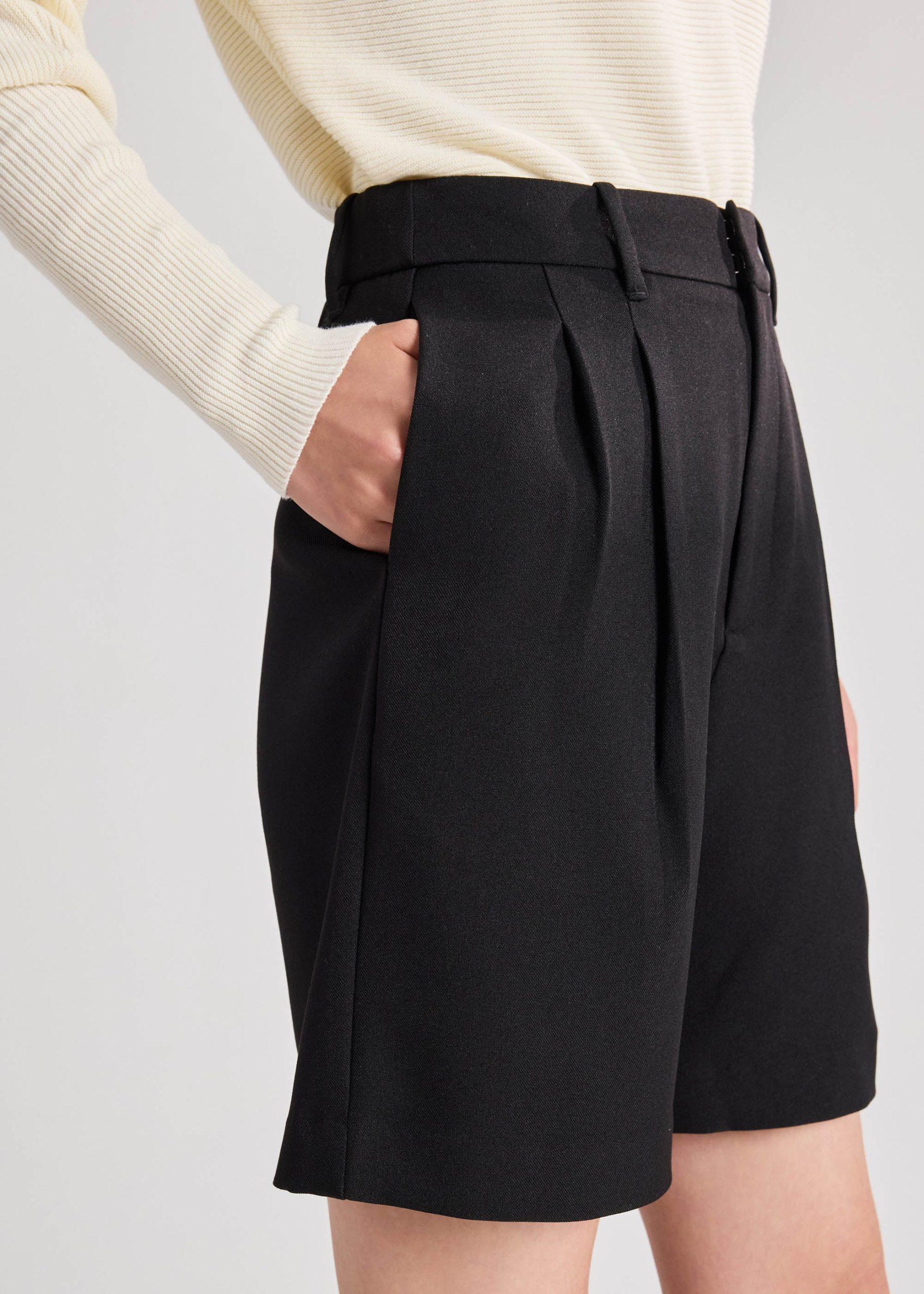 Lana Tailored Shorts - Image 11