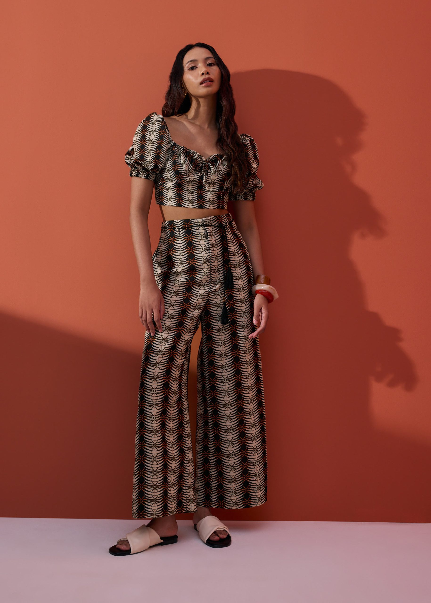 Puff Sleeve Crop Top in Oasis Flow - Image 2