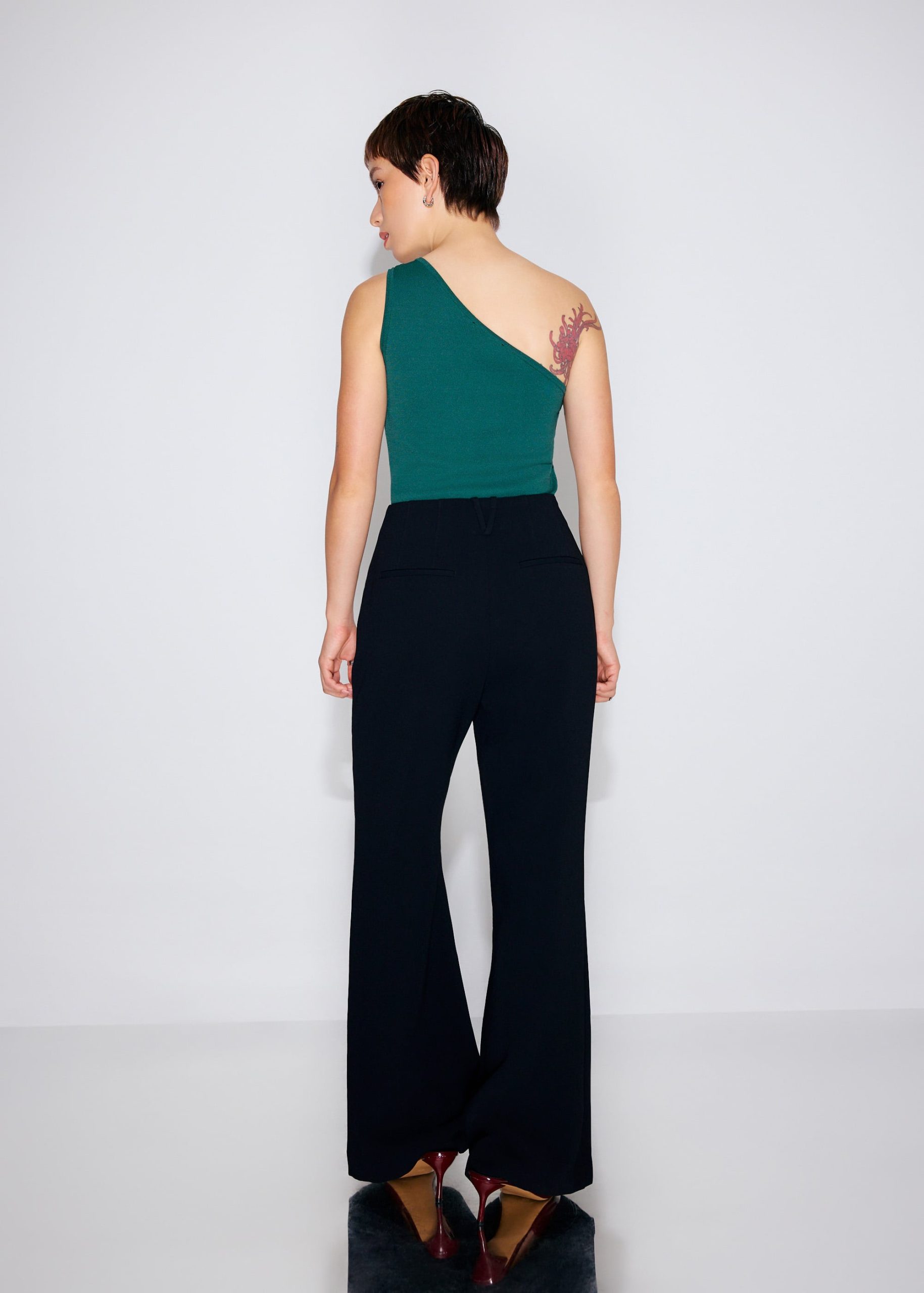 PETITE Leggy??Pvara Crepe Kick Flare Pants - Image 6