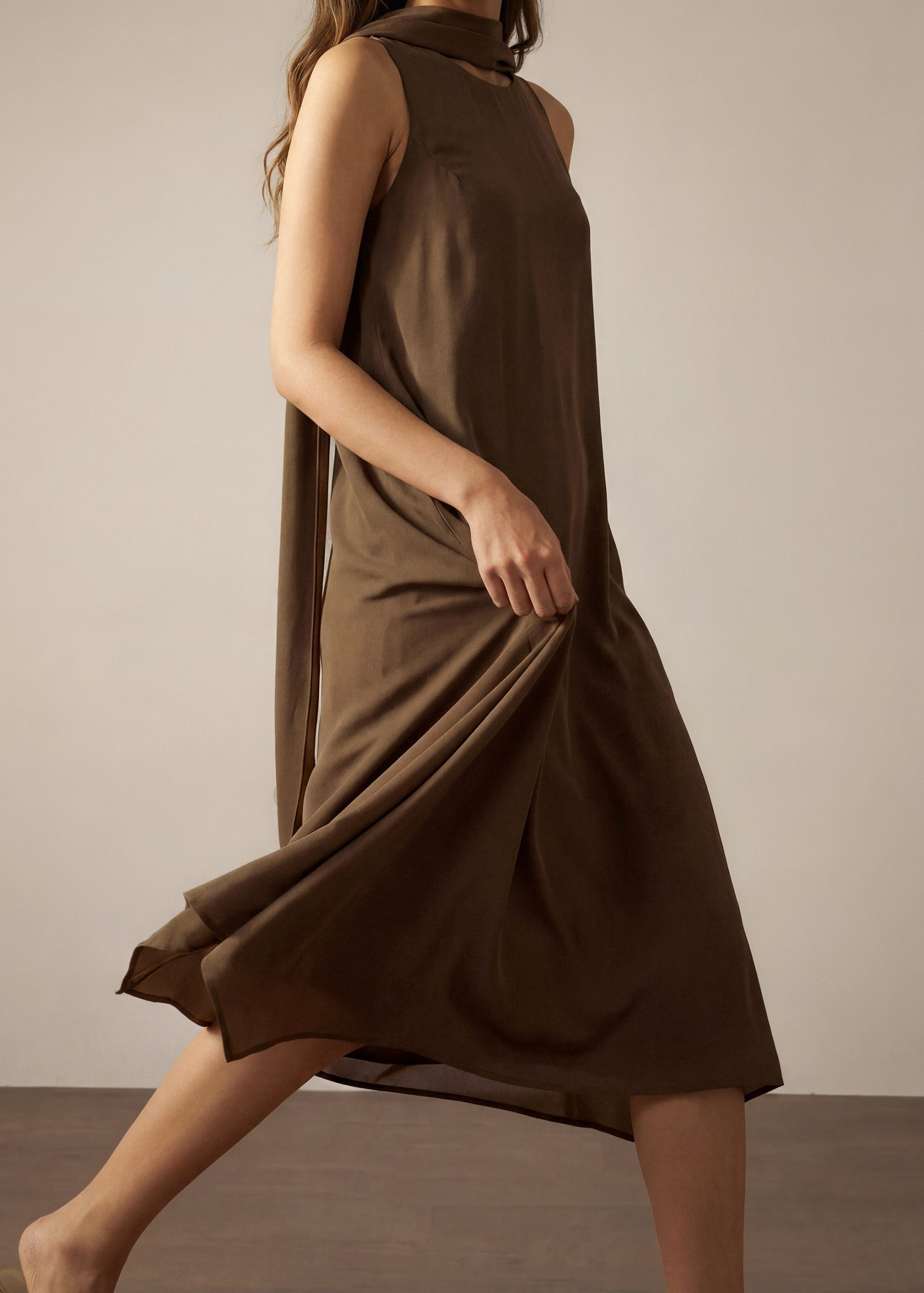 Suzanne Multi-way Detachable Shawl Column Midaxi Dress - Image 11