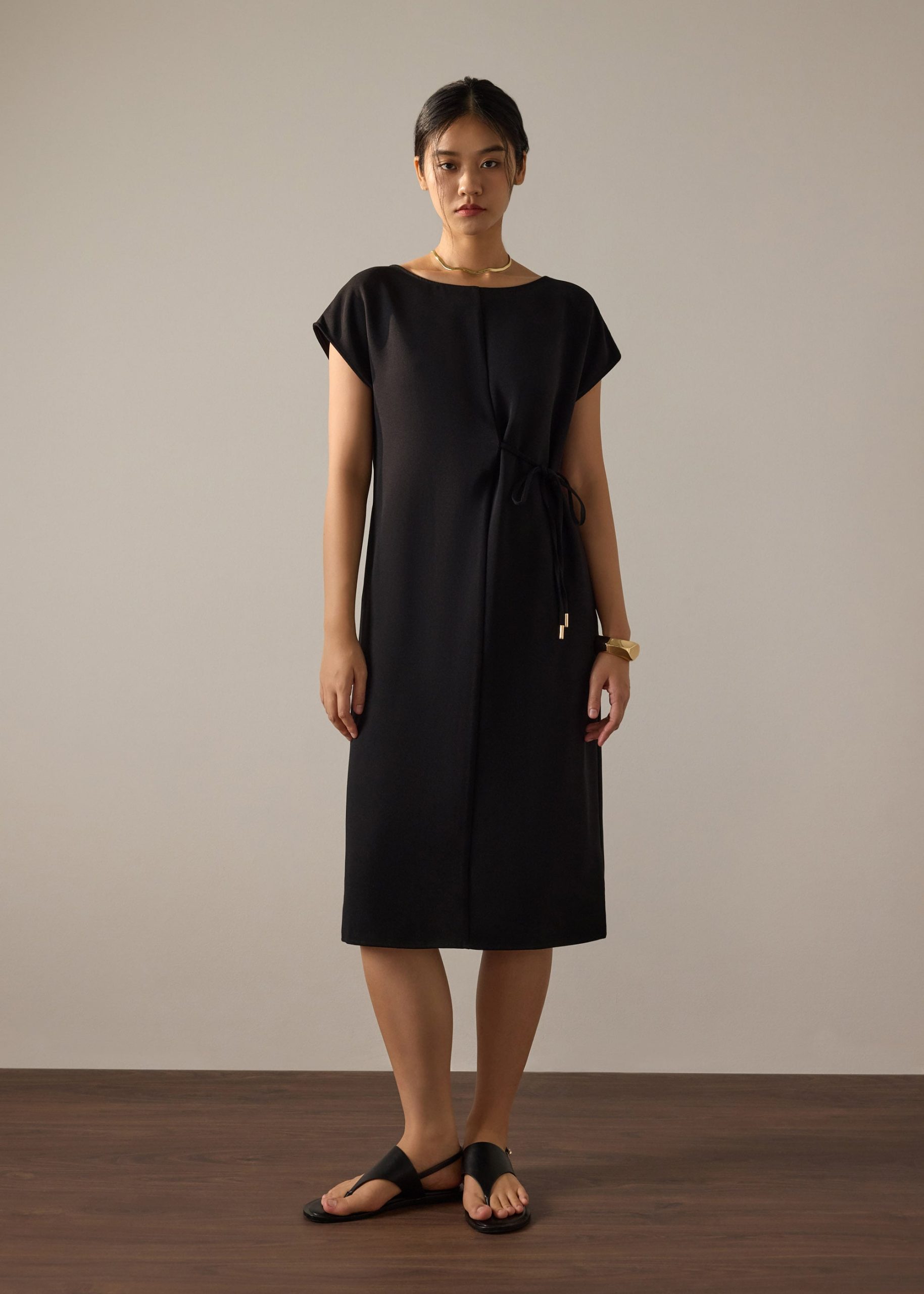 Namtan Crepe Boat Neck Column Midi Dress