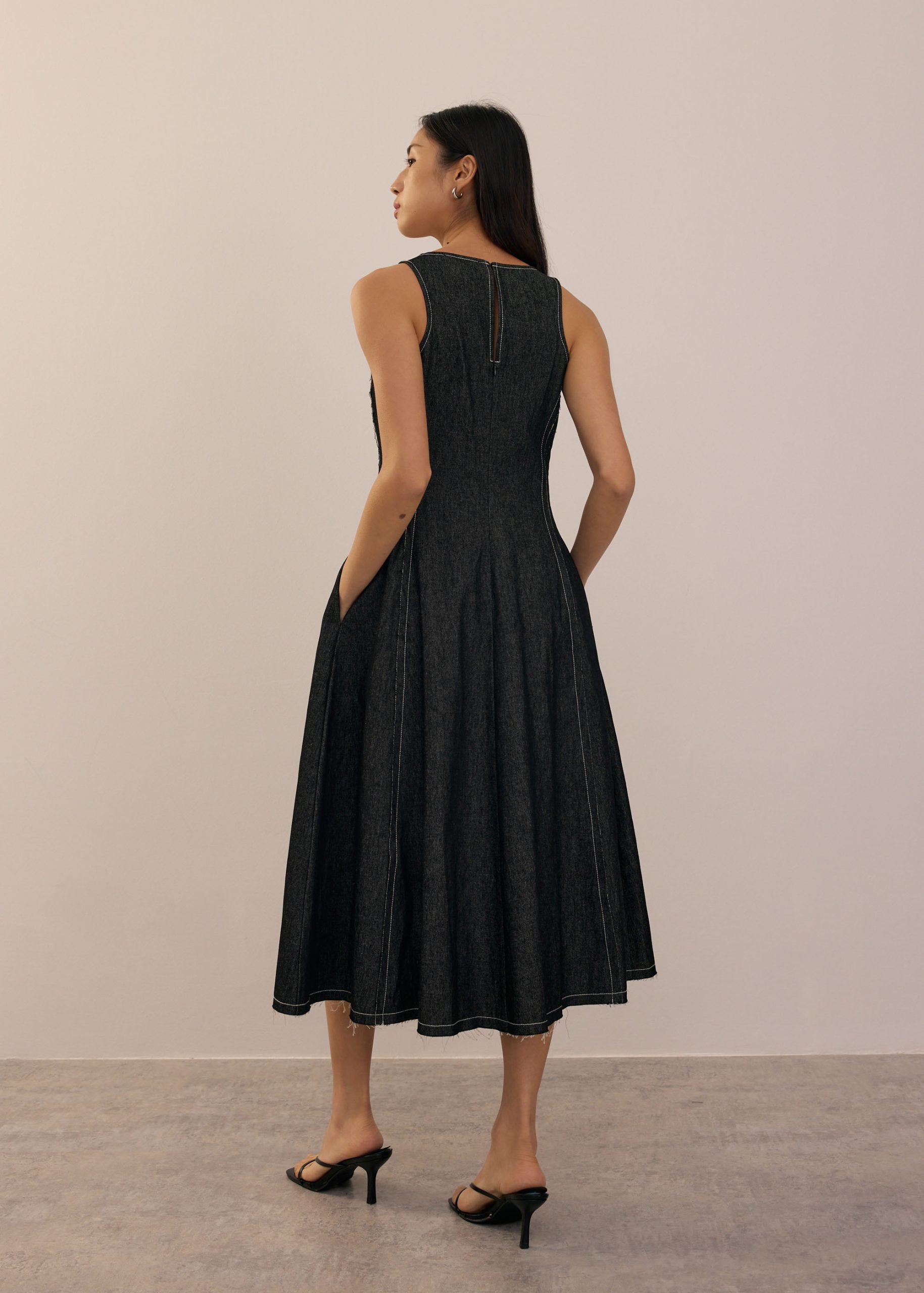Denim Scoop Neck Midi Dress - Image 6