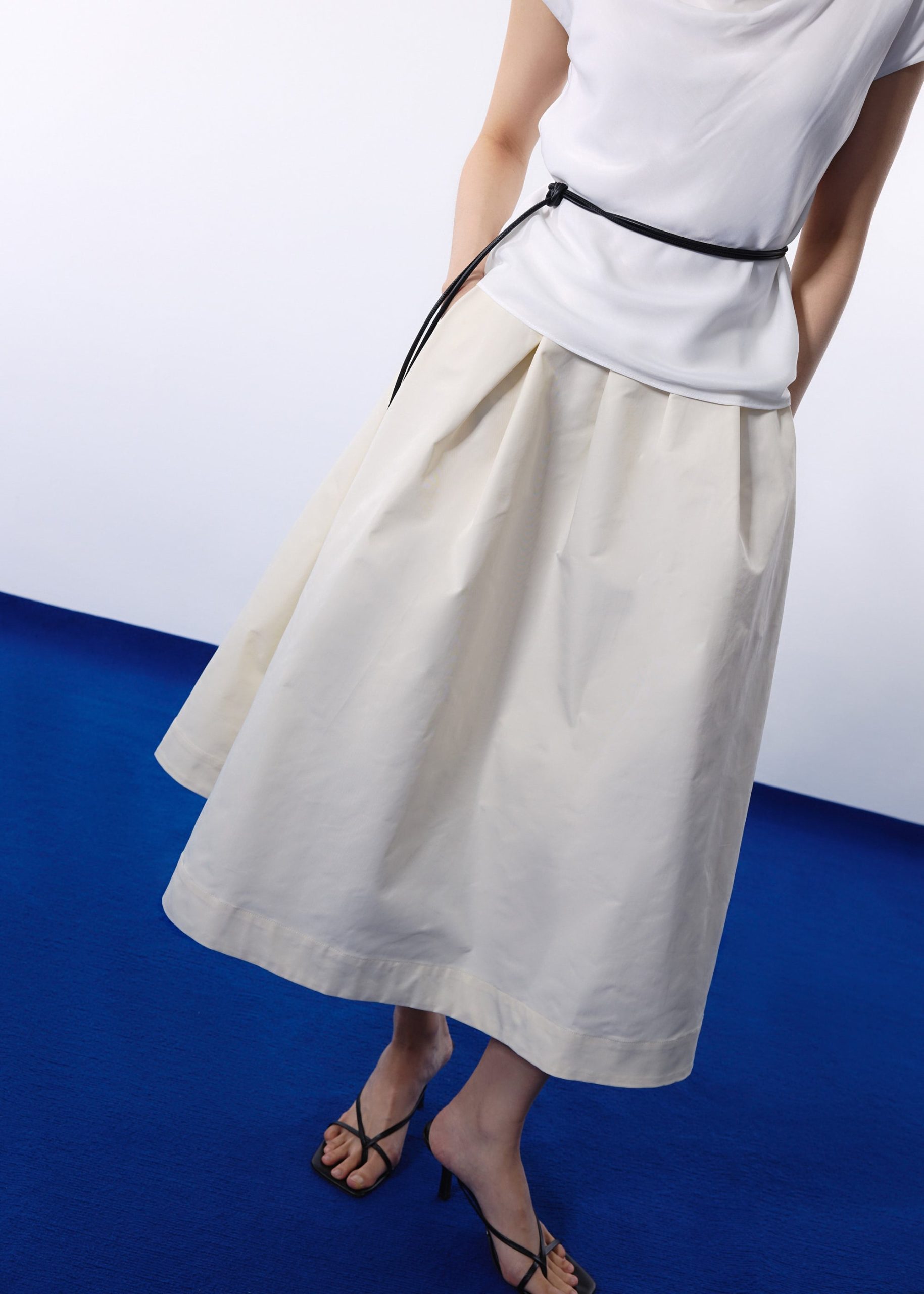 Nycha Taffeta Pleated Flare Midaxi Skirt - Image 19
