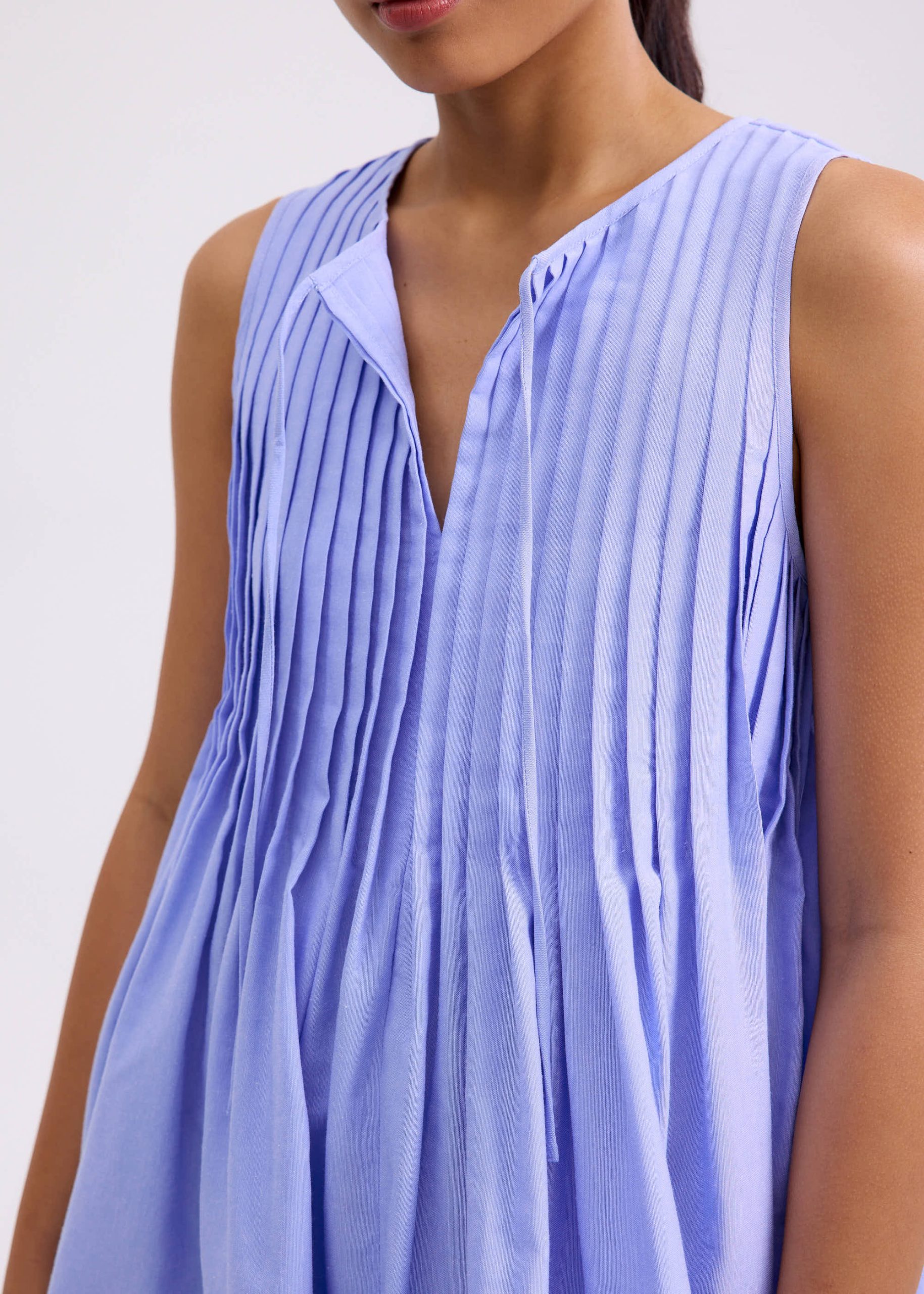 Oxford Pintuck Notched Trapeze Mini Dress - Image 15