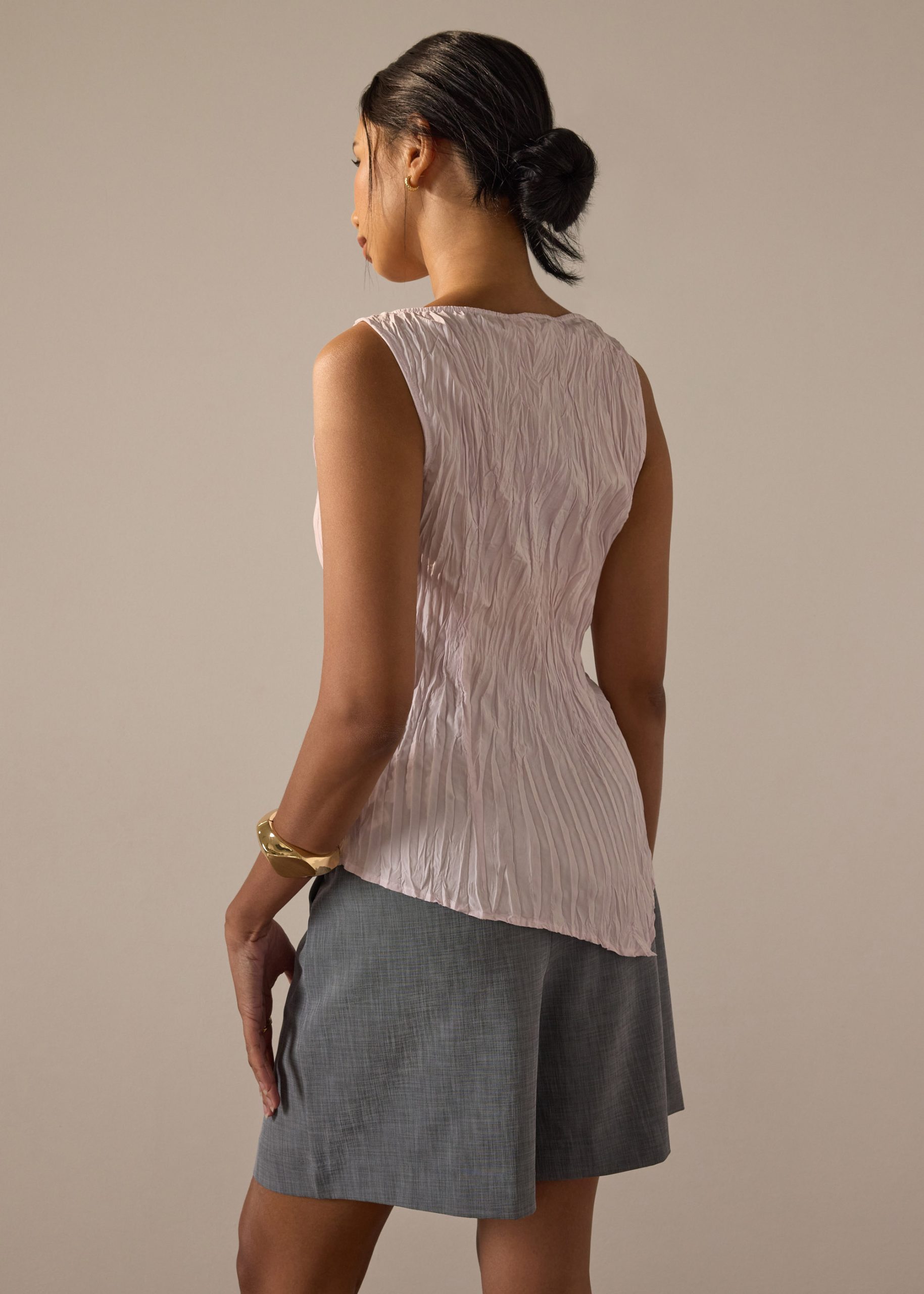 Joanne Crinkled Pleats Asymmetric Hem Top - Image 18
