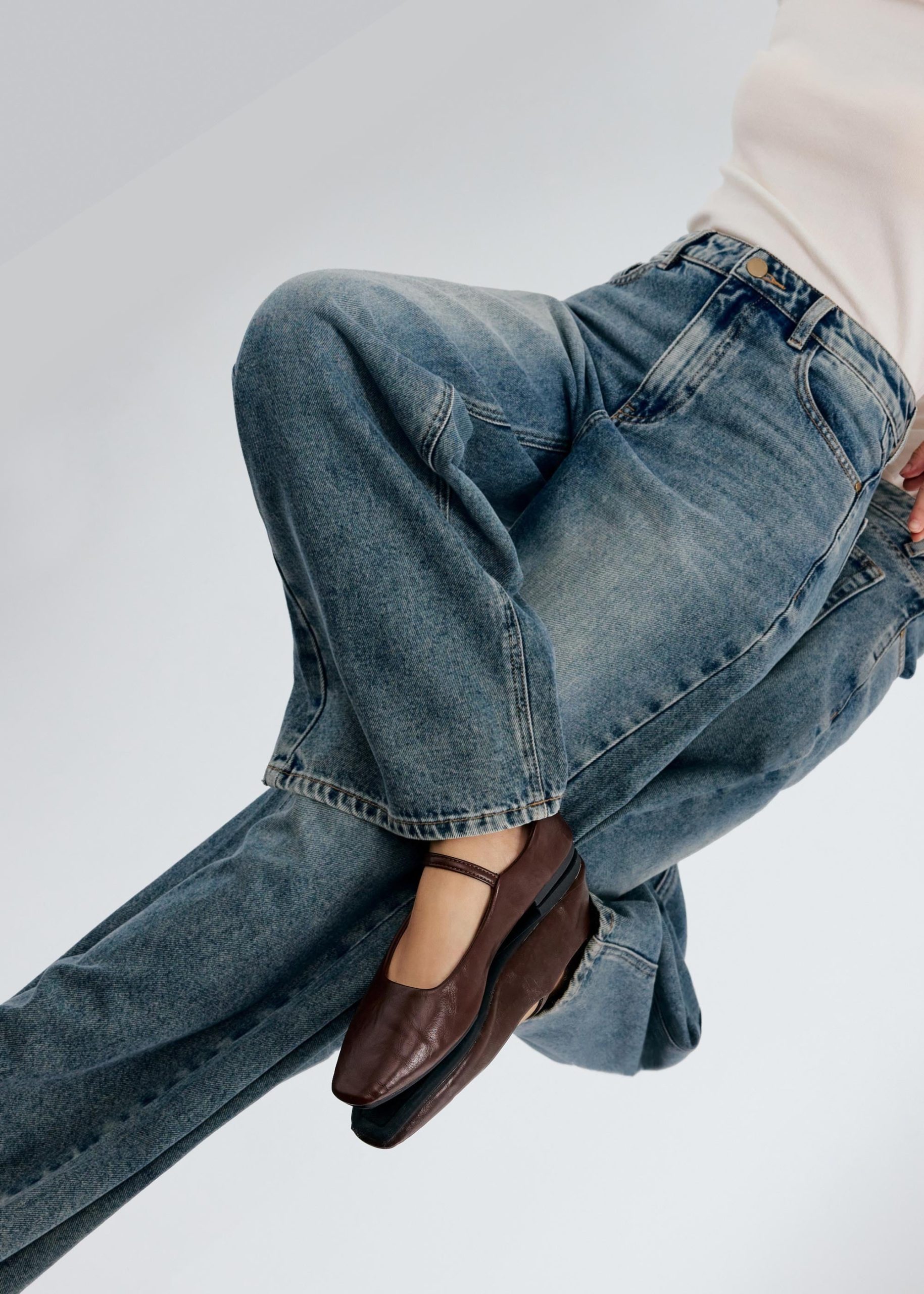 Tzuyu Denim Straight Leg Jeans - Image 2