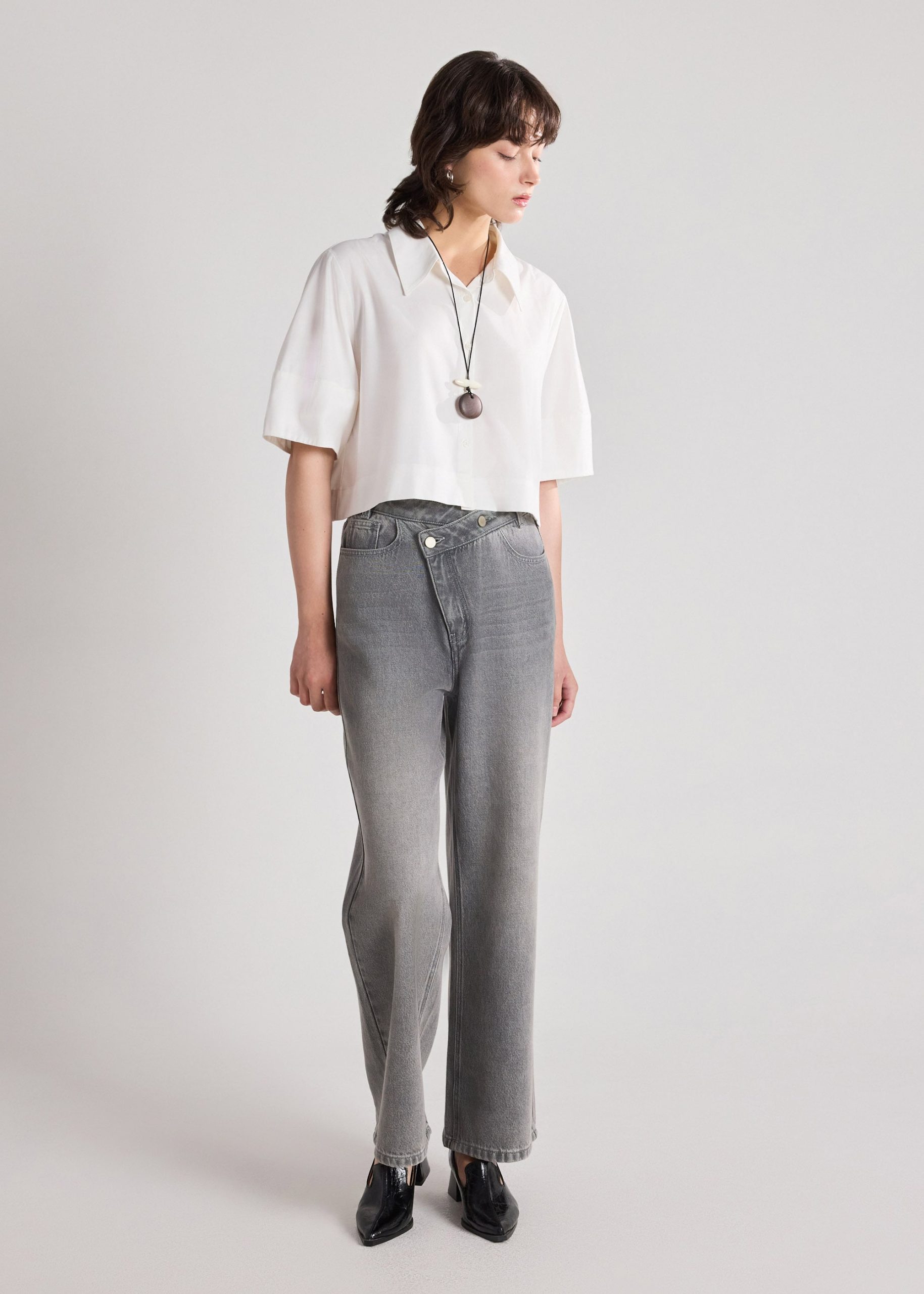 Cocoon Sleeve Crop Shirt - Image 9