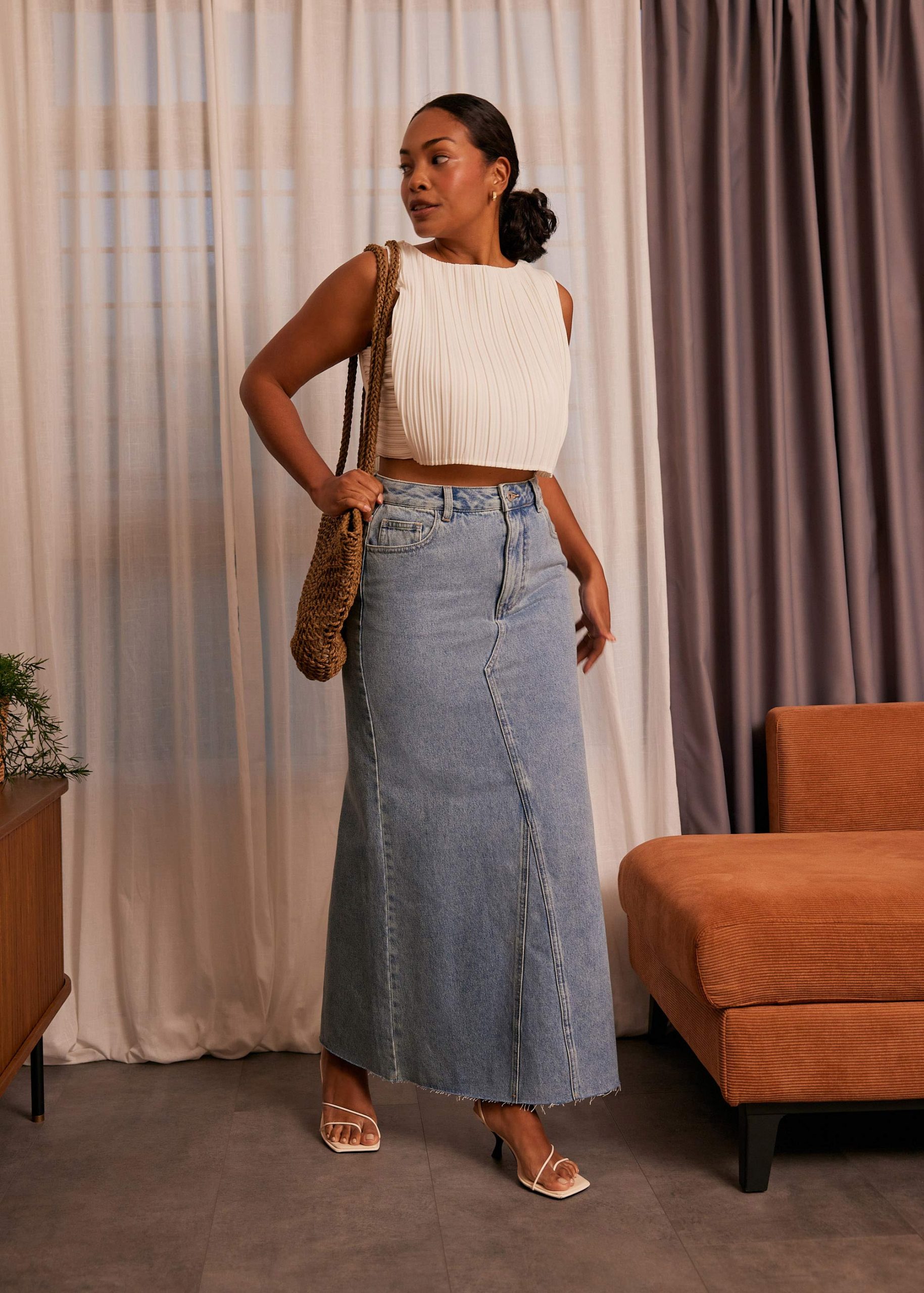 Dez Pleated Boat Neck Crop Top - Image 12