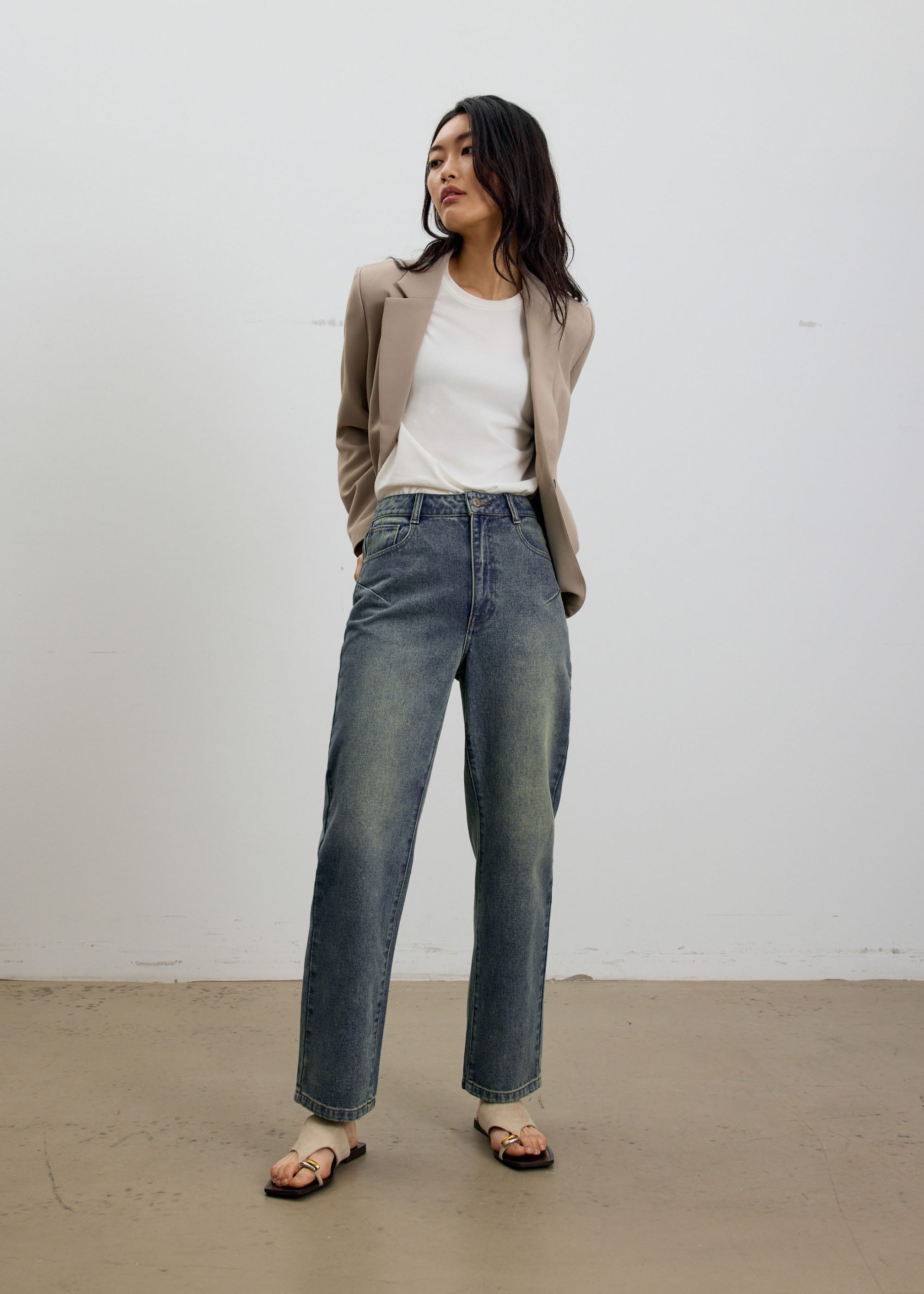 Suki Denim Slim Illusion Straight Leg Jeans - Image 7
