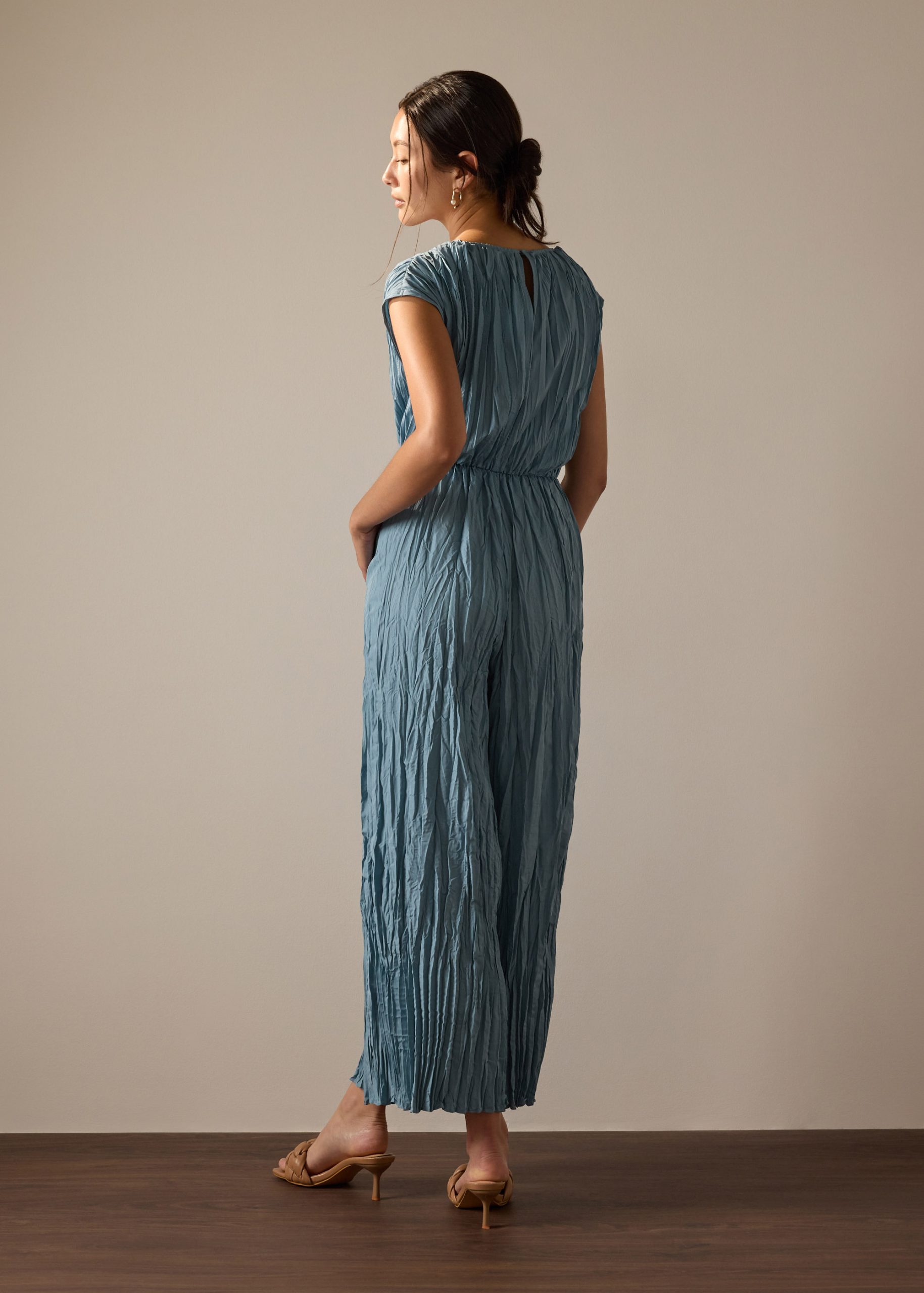 Crinkle Pleats Jumpsuit - Image 13