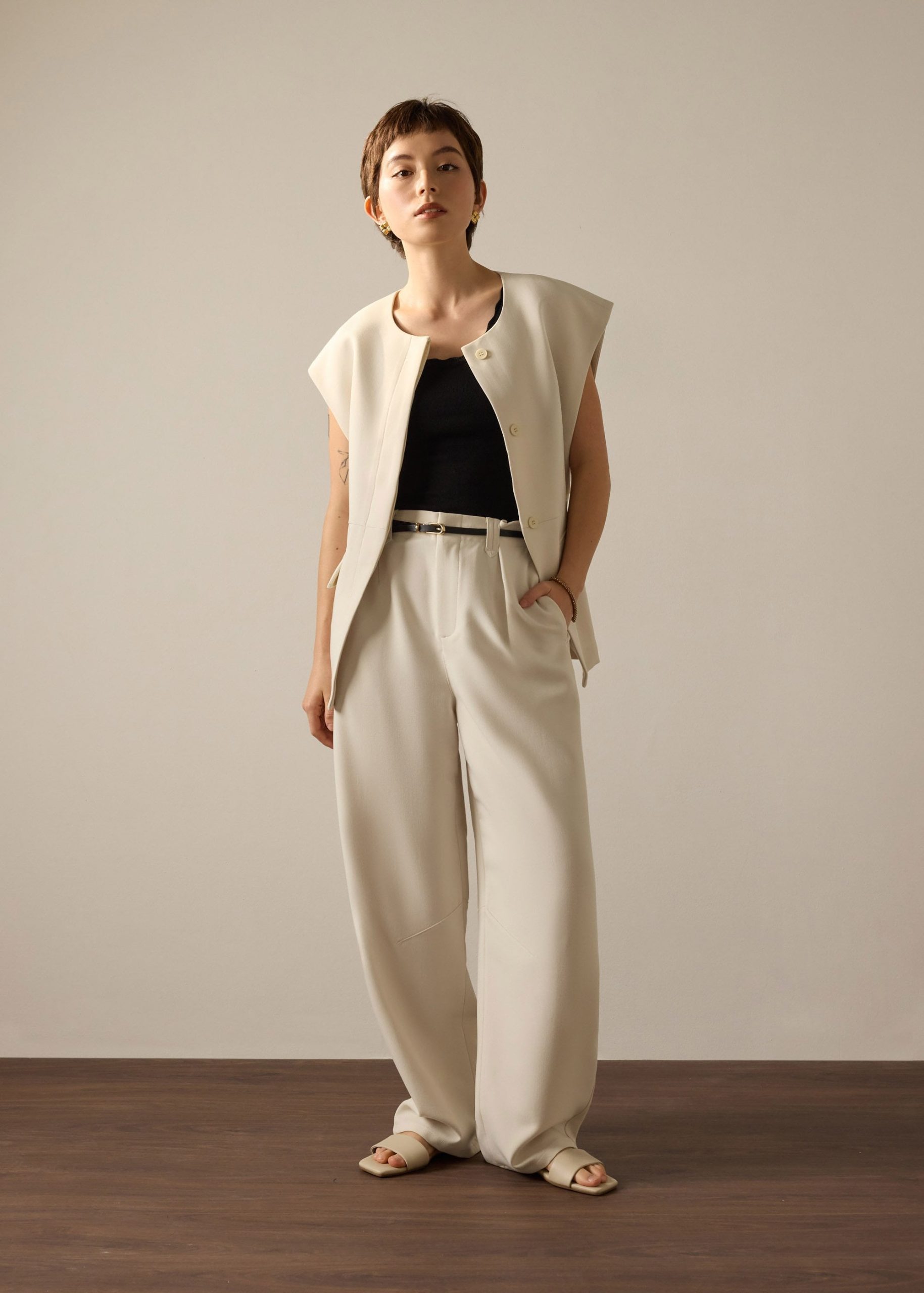 Riyo Adjustable Waist Elastic Twill Barrel Pants - Image 7