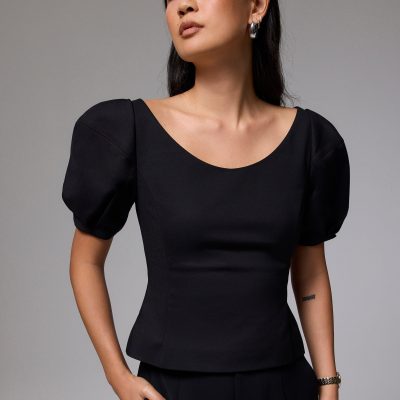 Scoop Neck Fitted Puff Sleeve Top