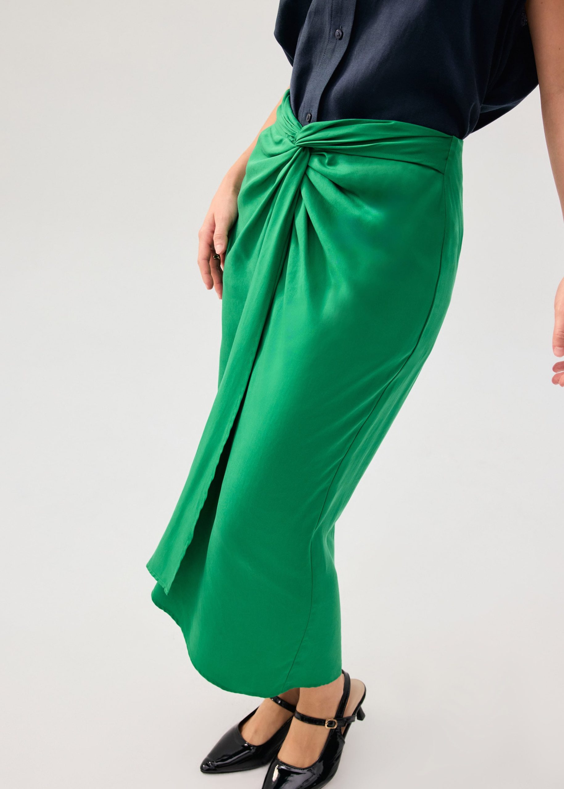 Lyocell Front Twist Column Midaxi Skirt - Image 8
