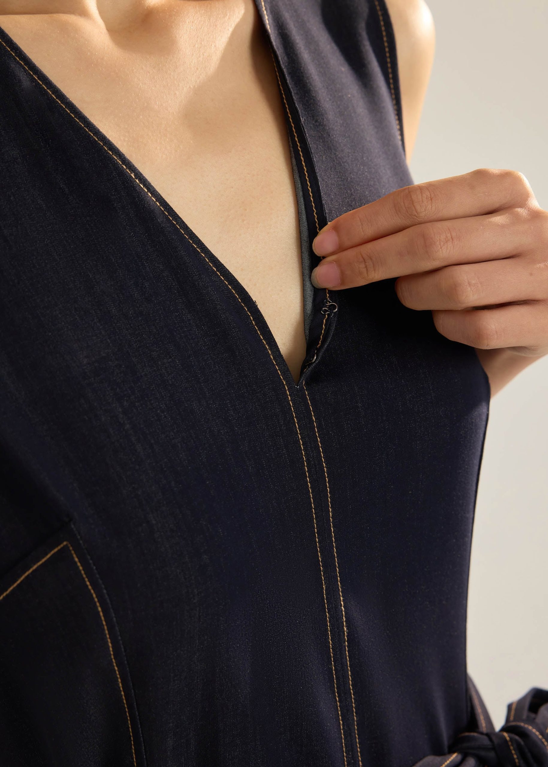 Kata Chambray Fit & Flare Dress With Sash - Image 3