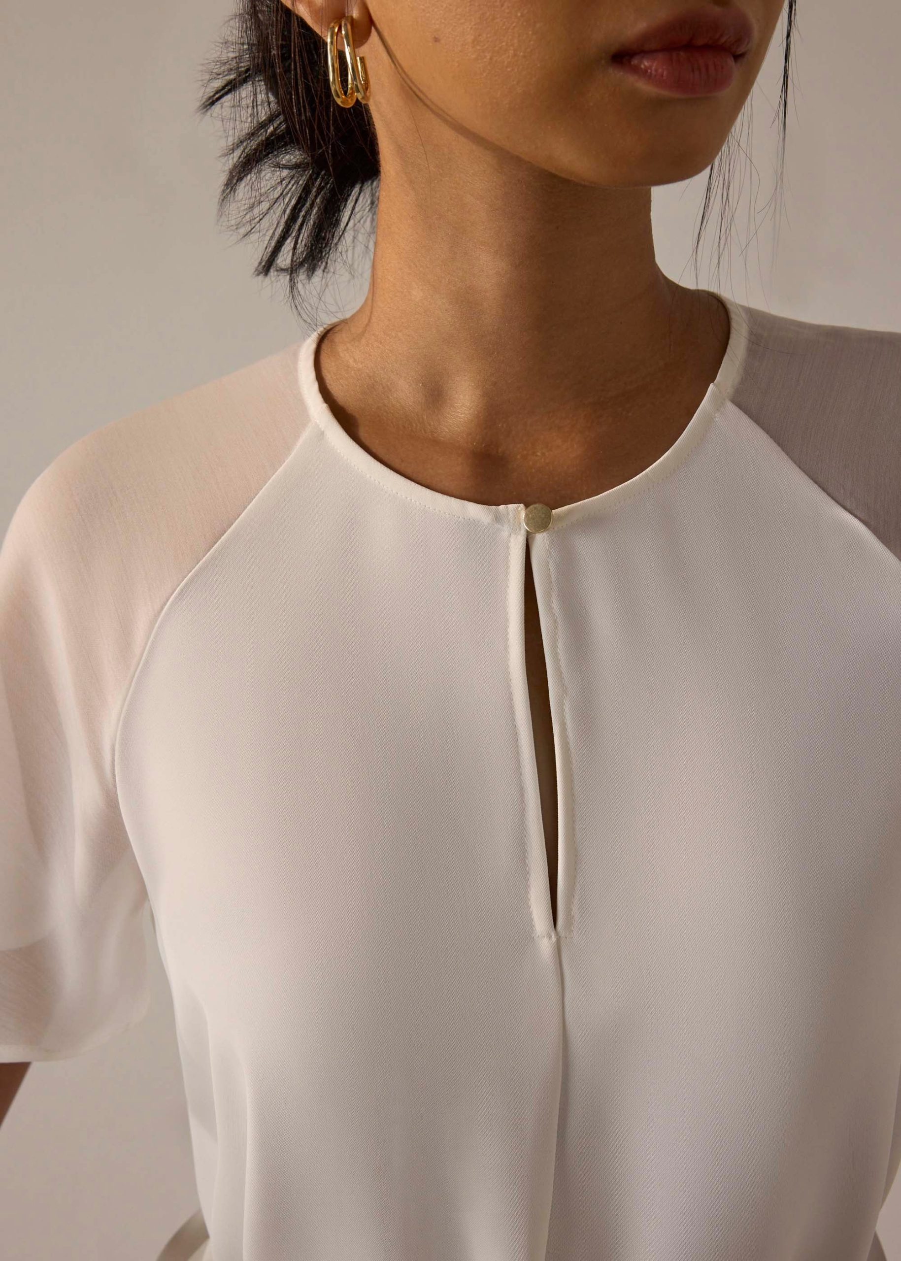 Gela Crepe Top With Sash - Image 6